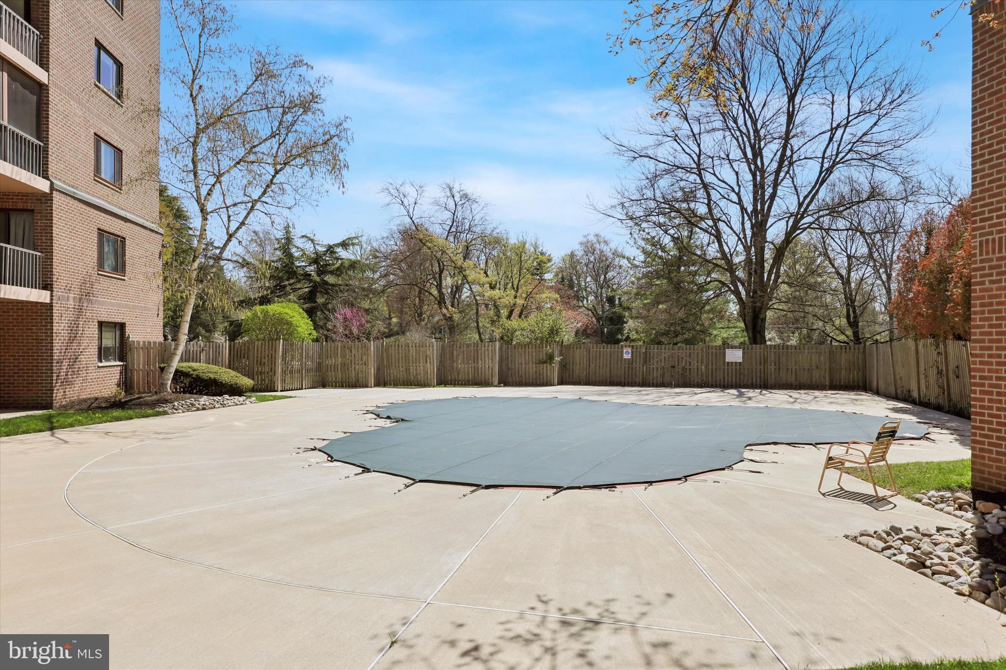 WYNNEWOOD - Residential