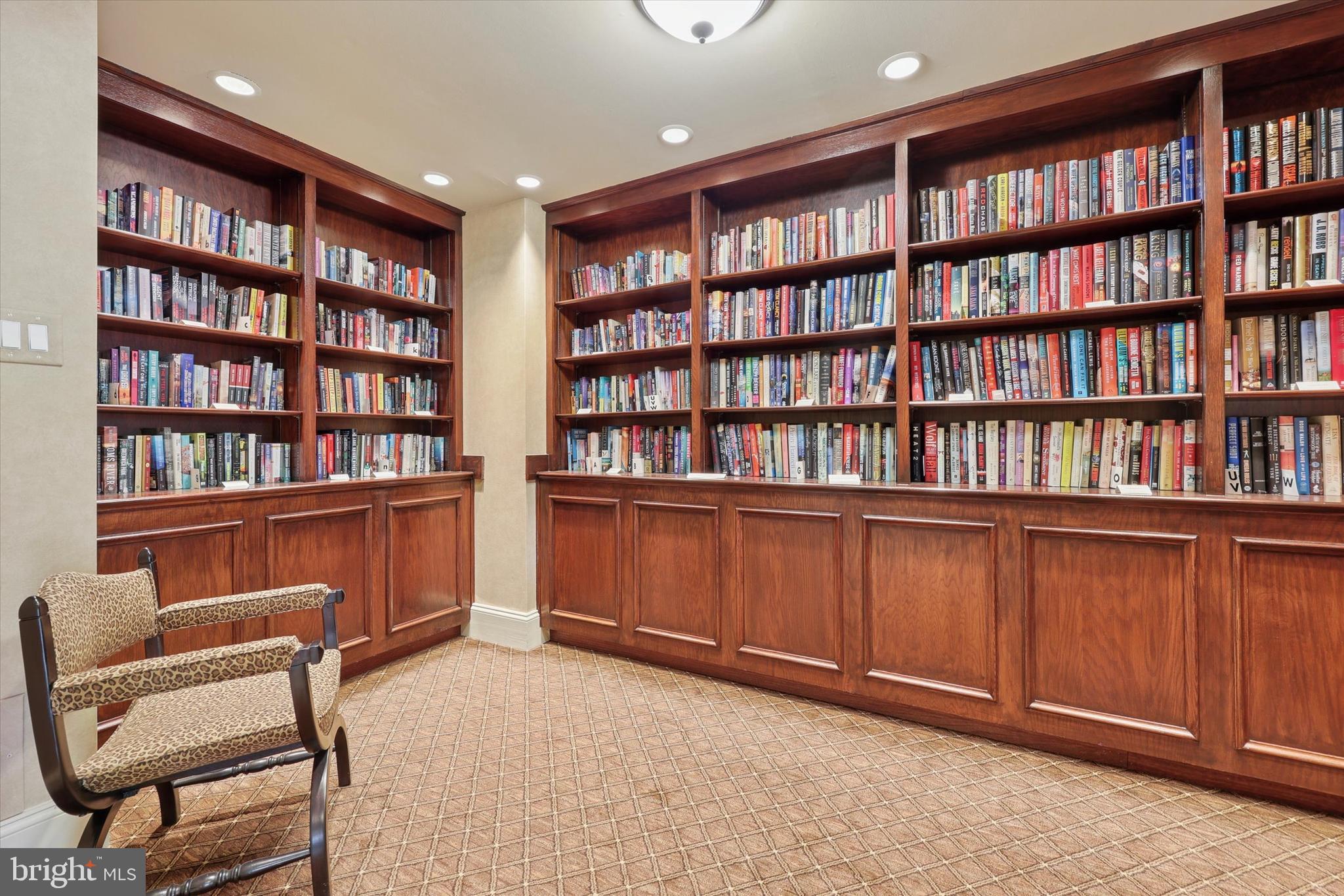 WYNNEWOOD - Residential