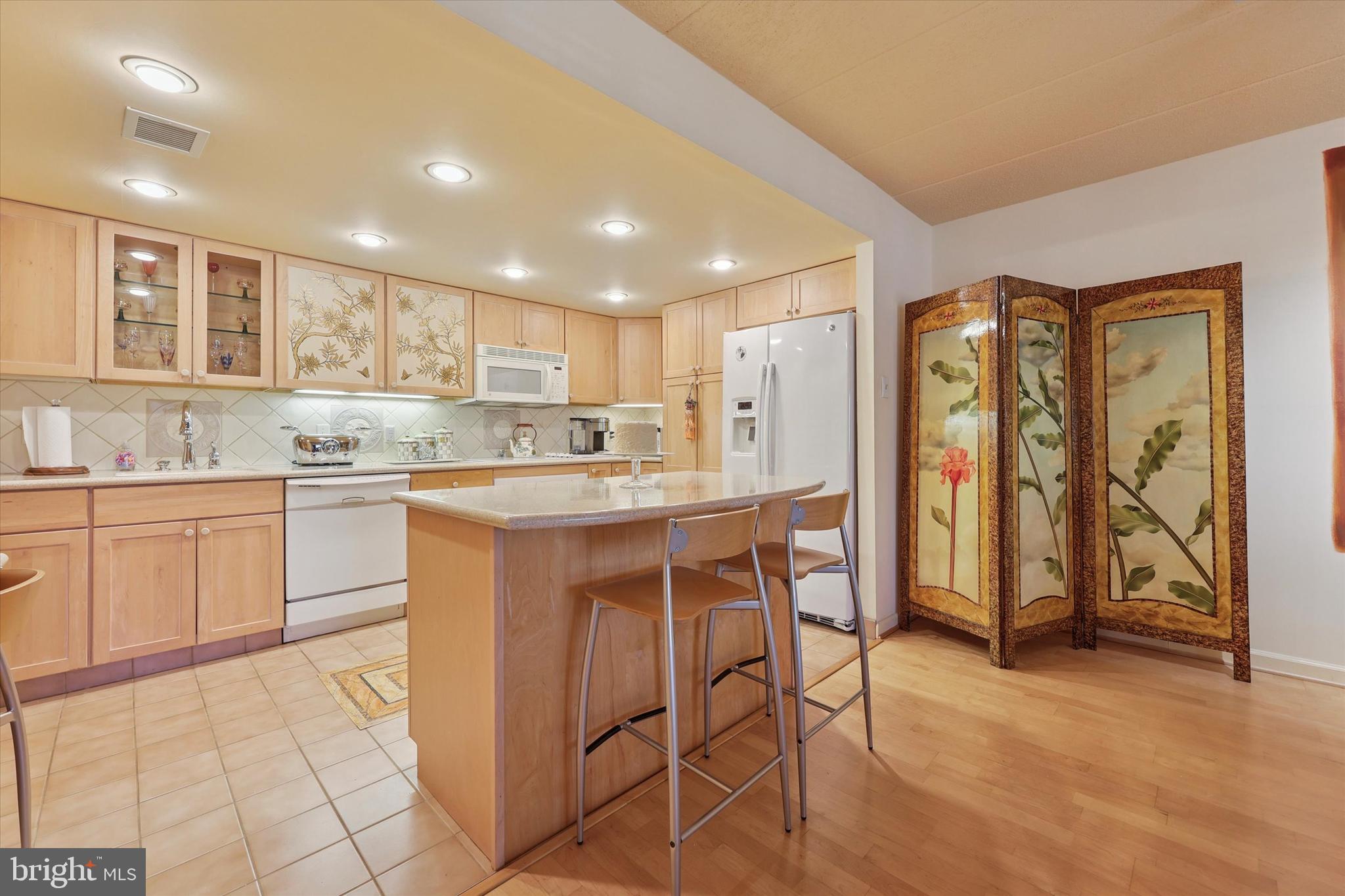 WYNNEWOOD - Residential