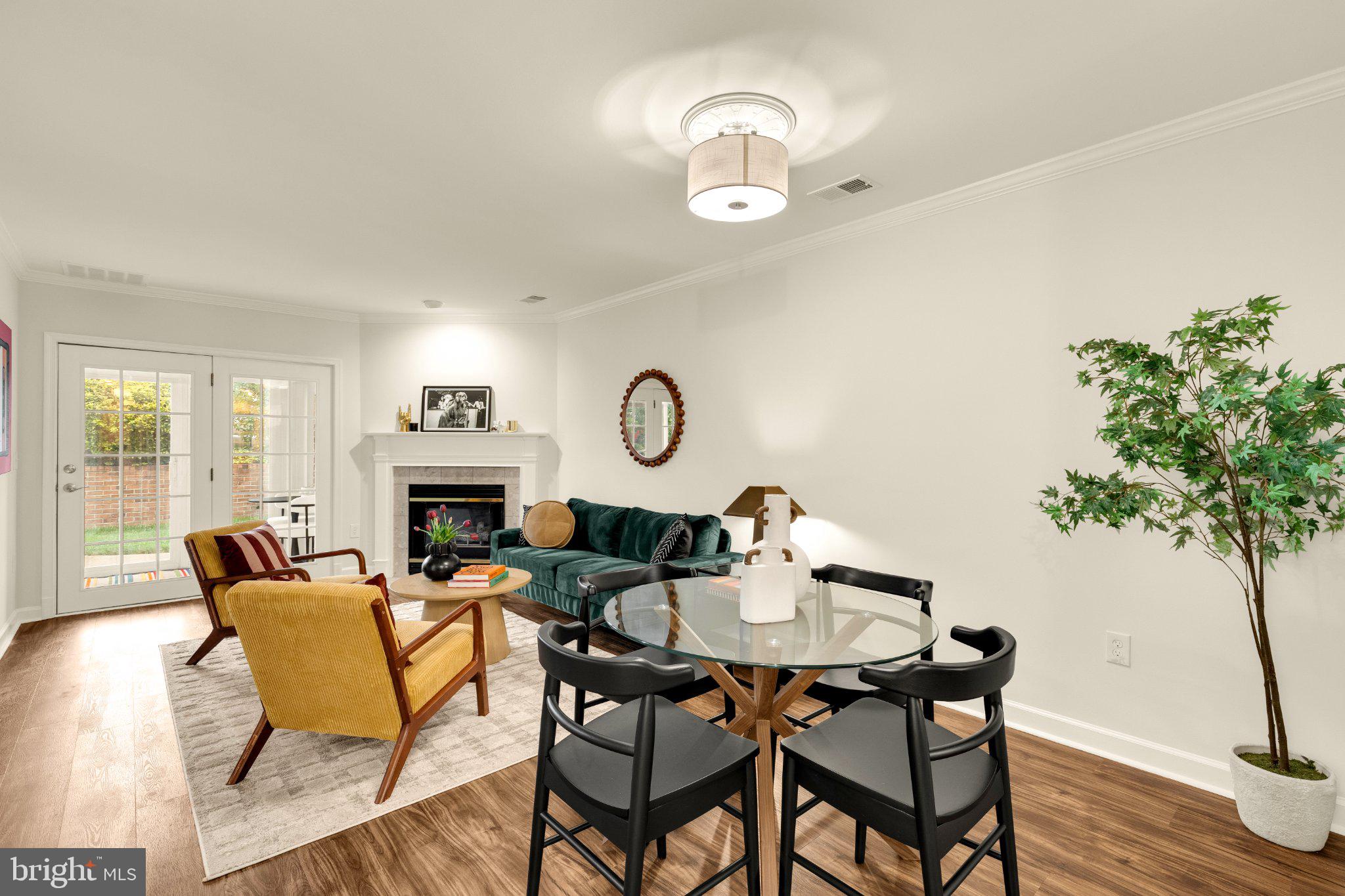 6916 FAIRFAX DRIVE 116