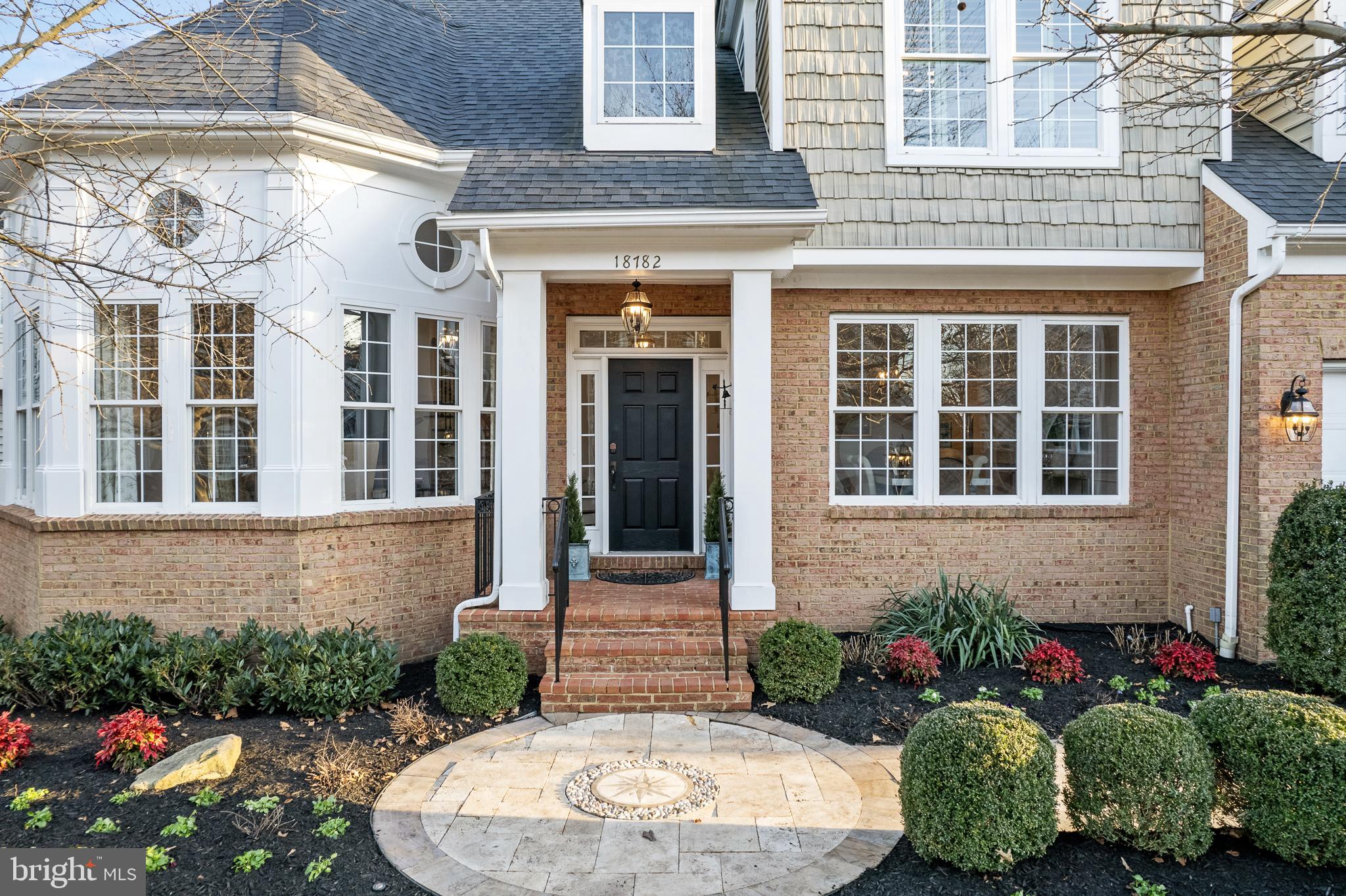 LANSDOWNE ON THE POTOMAC - Residential