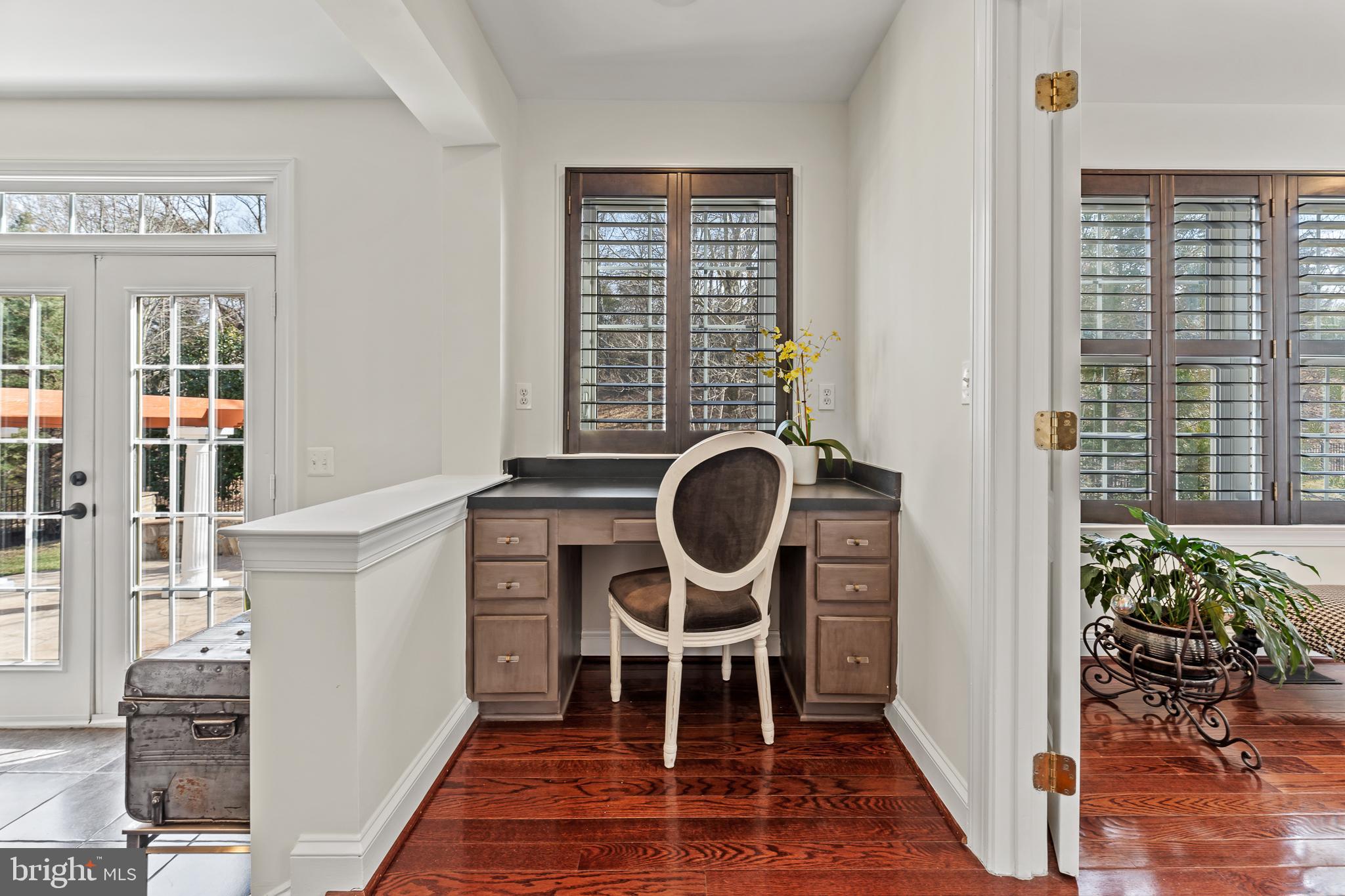 LANSDOWNE ON THE POTOMAC - Residential