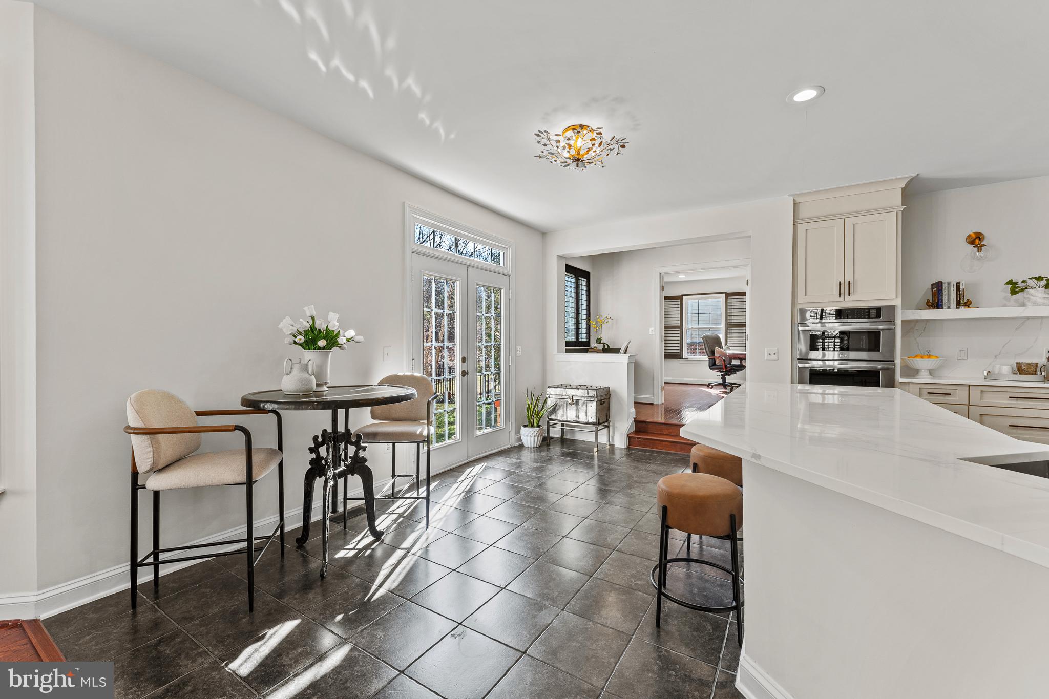 LANSDOWNE ON THE POTOMAC - Residential