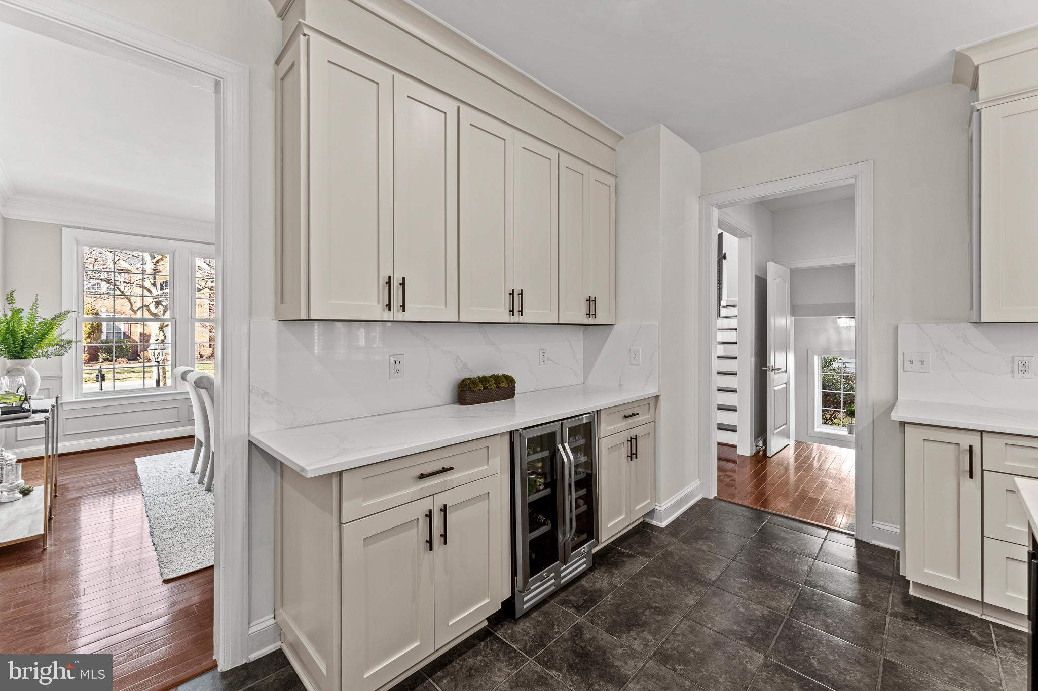 LANSDOWNE ON THE POTOMAC - Residential