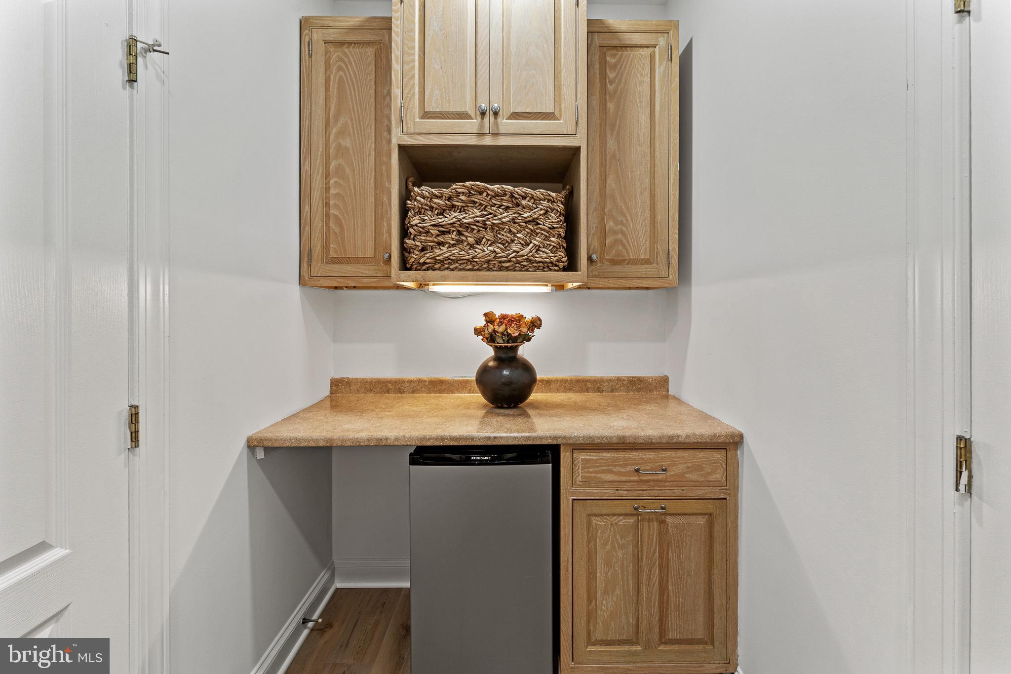 LANSDOWNE ON THE POTOMAC - Residential