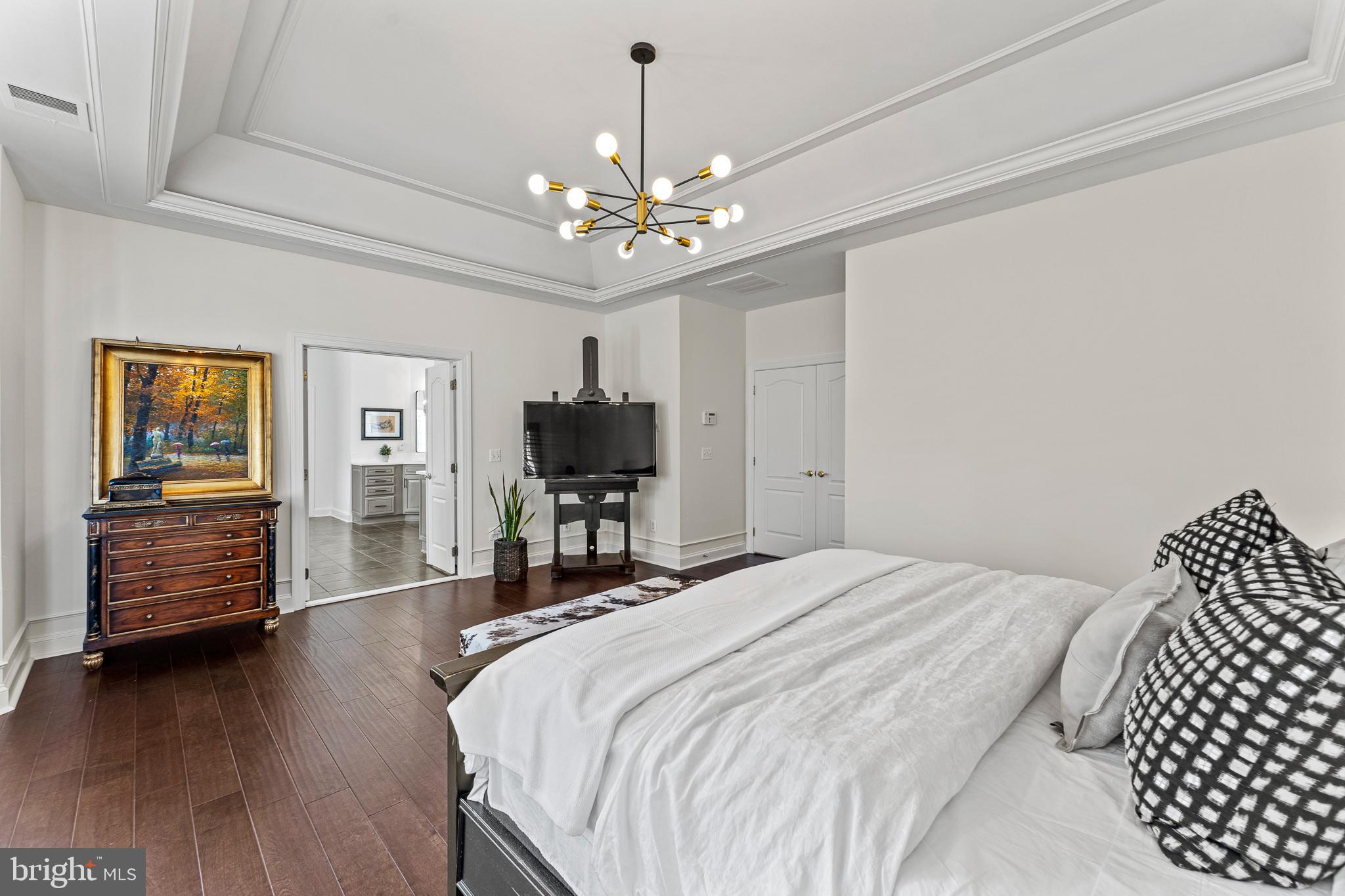 LANSDOWNE ON THE POTOMAC - Residential