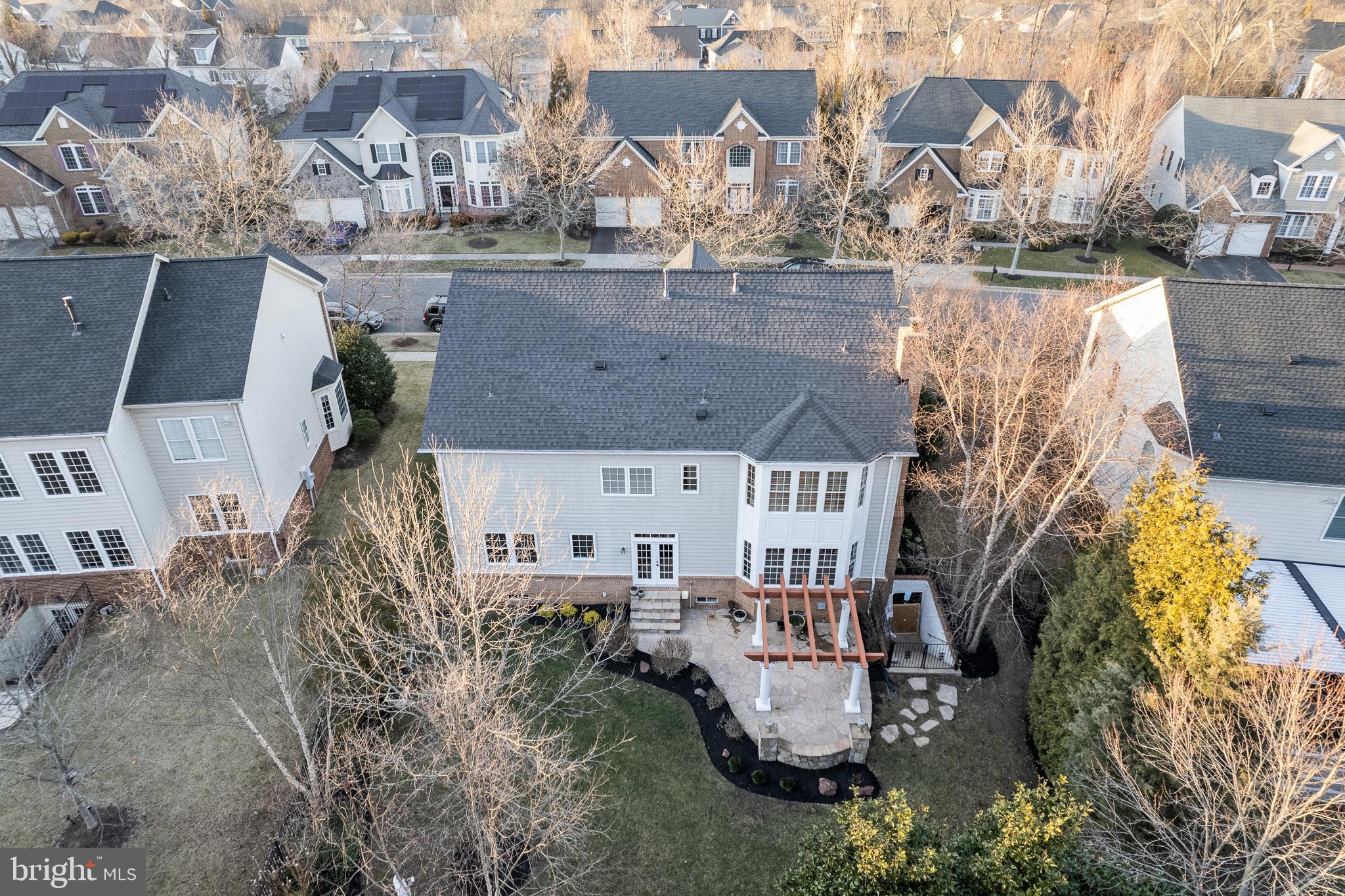 LANSDOWNE ON THE POTOMAC - Residential