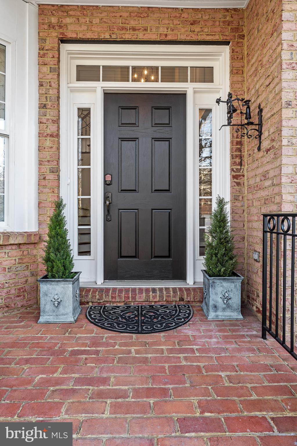 LANSDOWNE ON THE POTOMAC - Residential