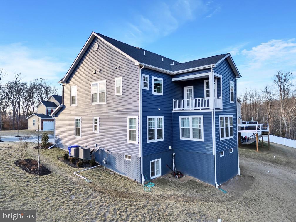 2426 TREE VISTA COURT