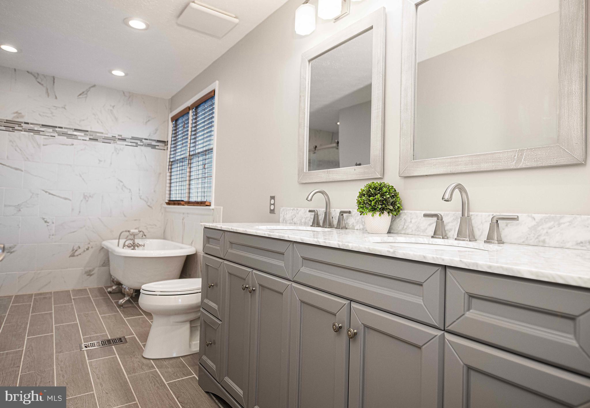 SPENCEOLA FARMS - Residential