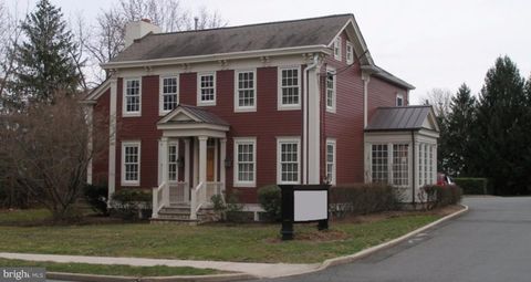 Photo of 238 W Delaware Avenue, PENNINGTON, NJ 08534 (MLS # NJME2065174)