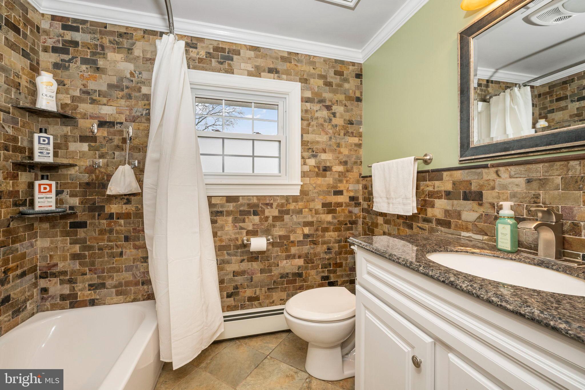 RIVERVIEW PARK - Residential