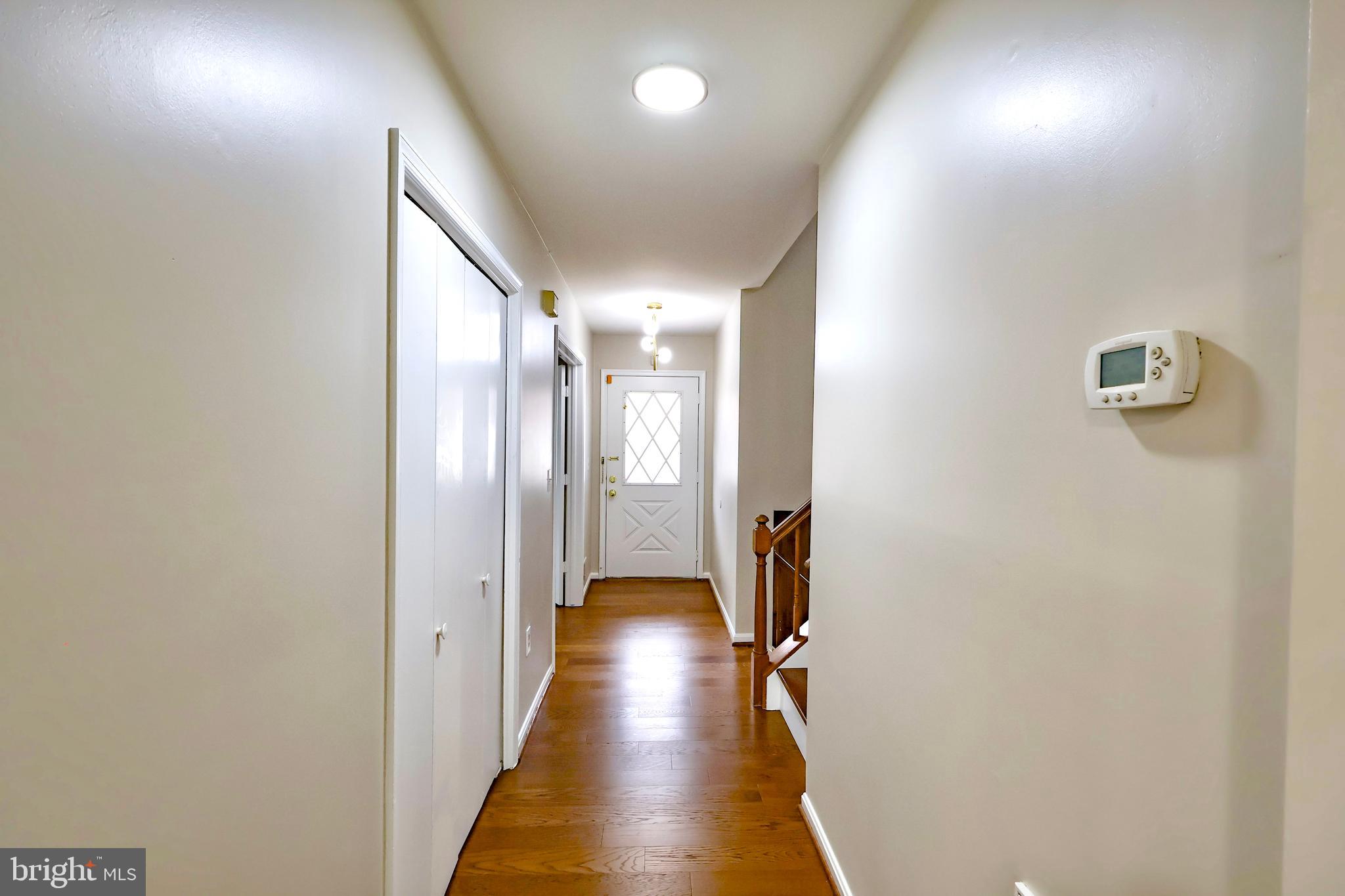 HOMECREST - Residential