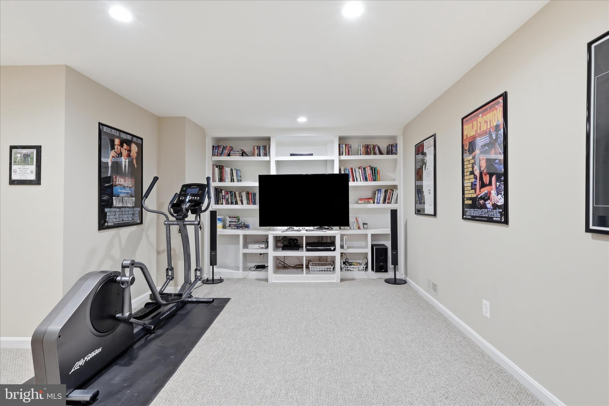 ESTATES AT ORCHARD COURT - Residential