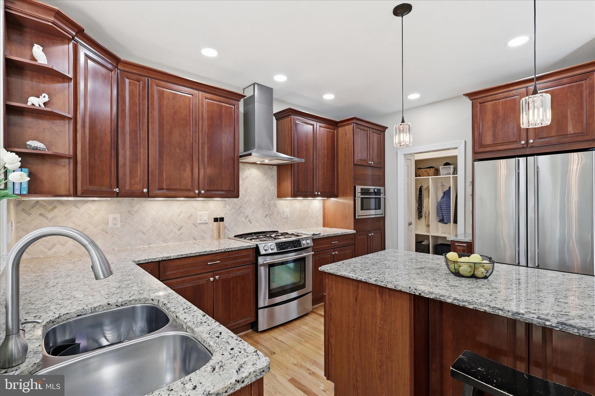 ESTATES AT ORCHARD COURT - Residential