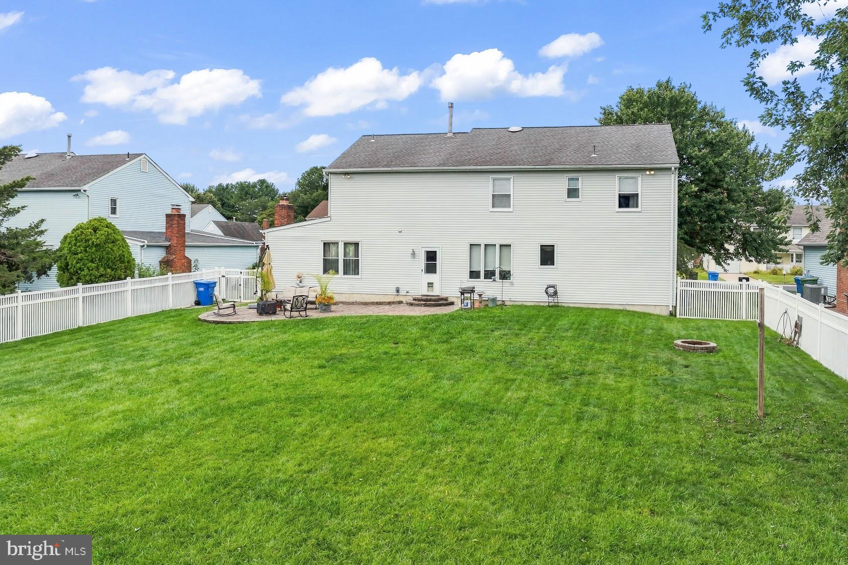 12 MCINTOSH ROAD