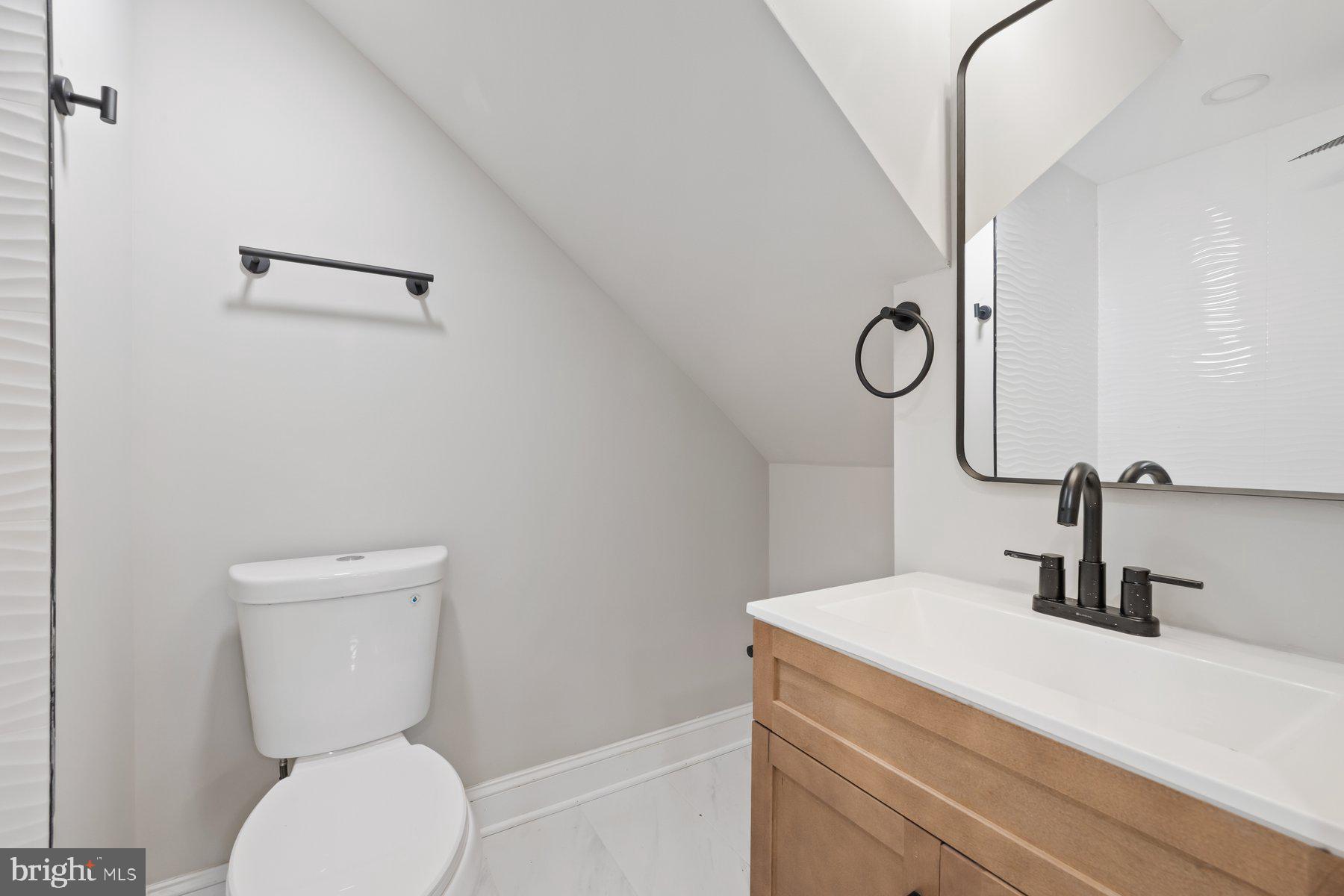 MIDDLETOWN - Residential