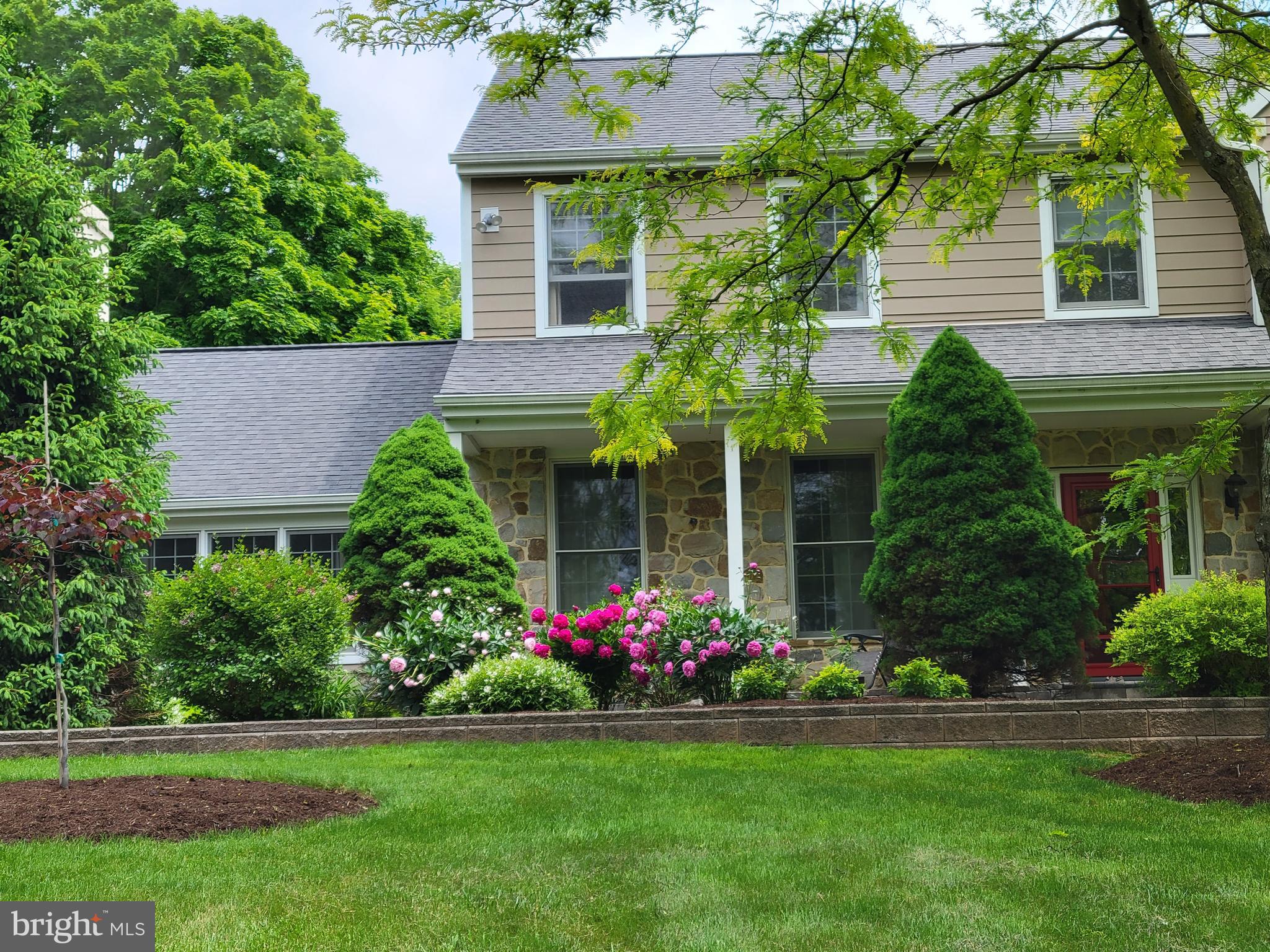 THE MOORS AT RADLEYR - Residential