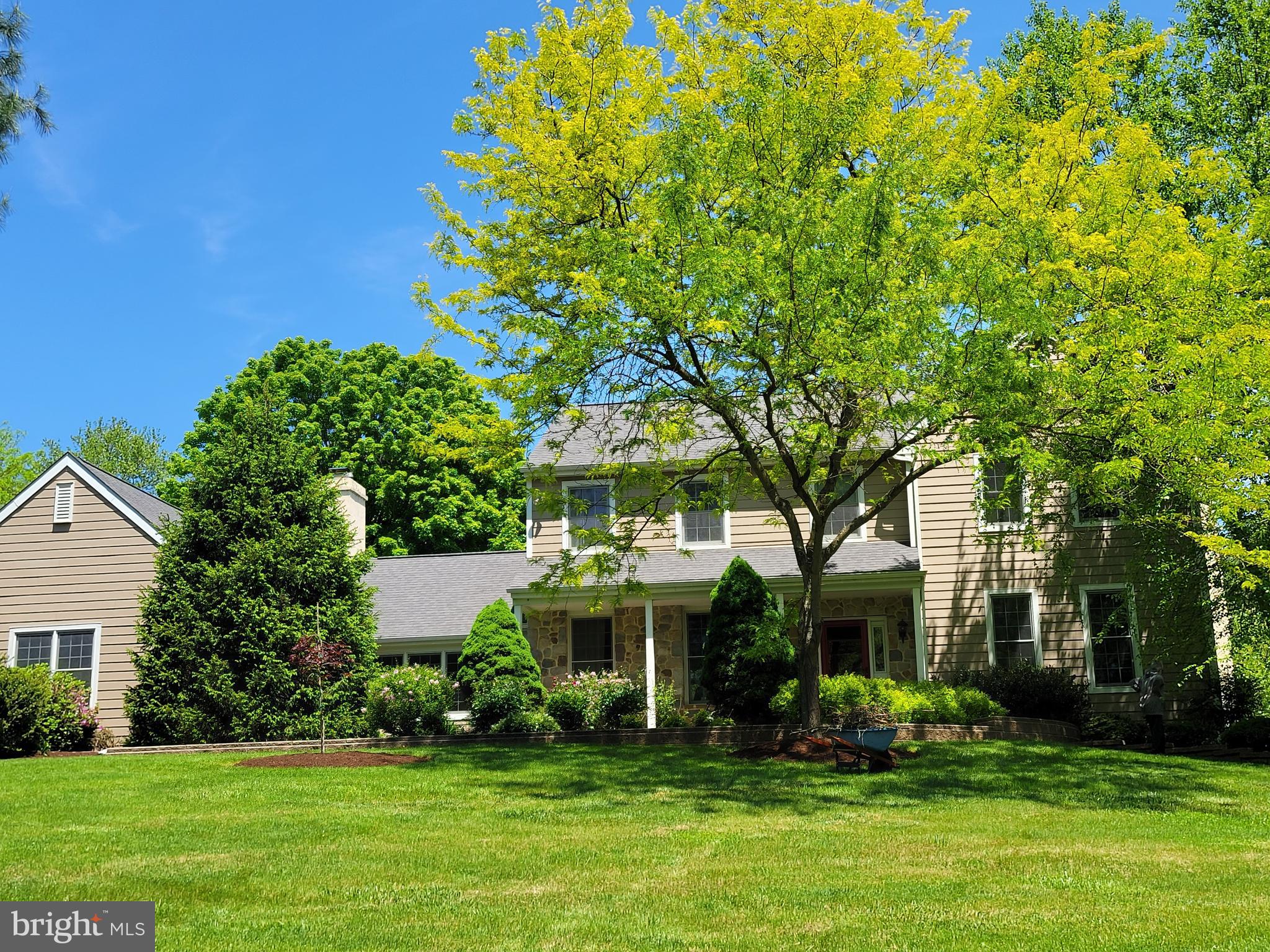 THE MOORS AT RADLEYR - Residential