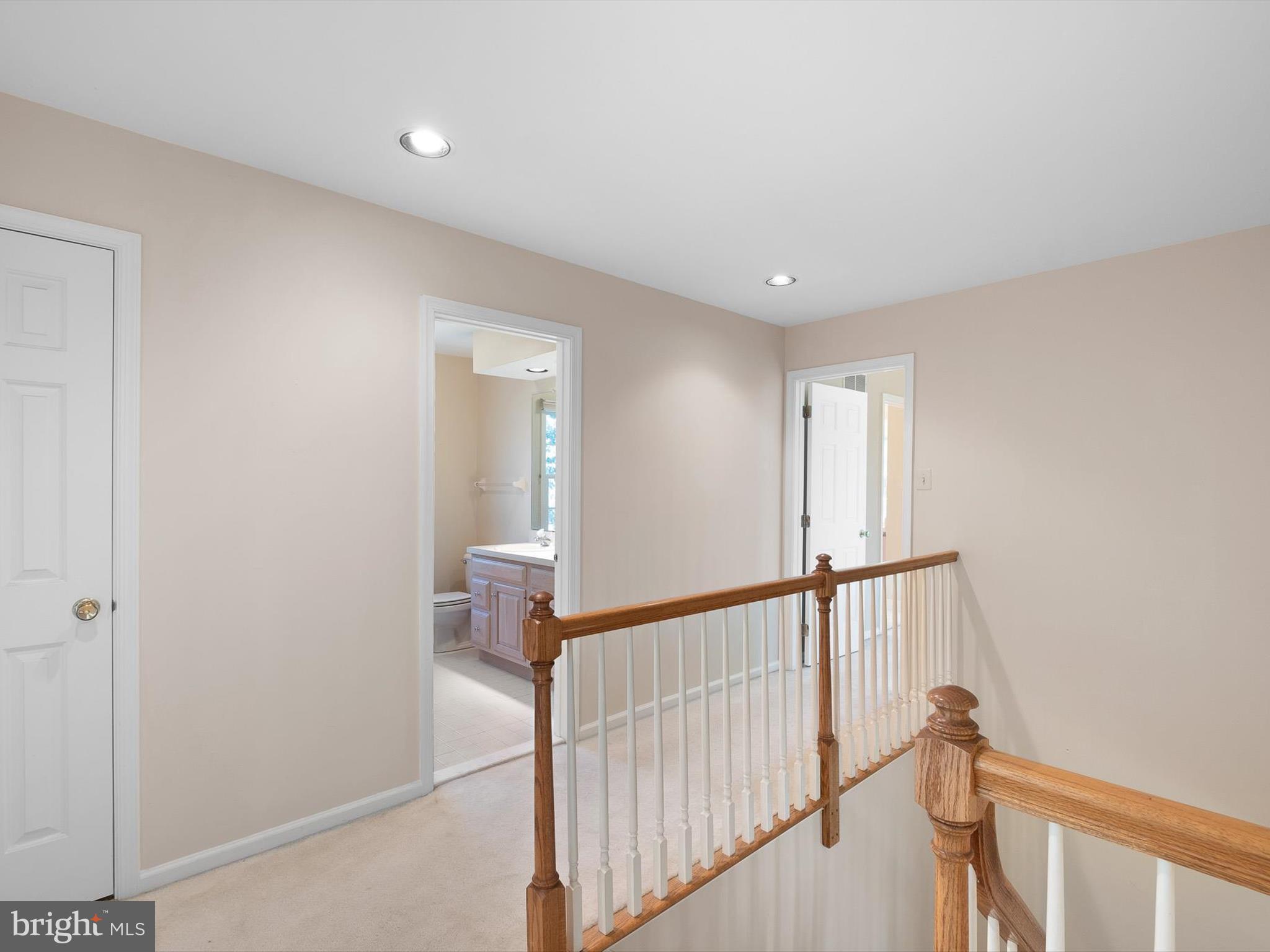 THE MOORS AT RADLEYR - Residential