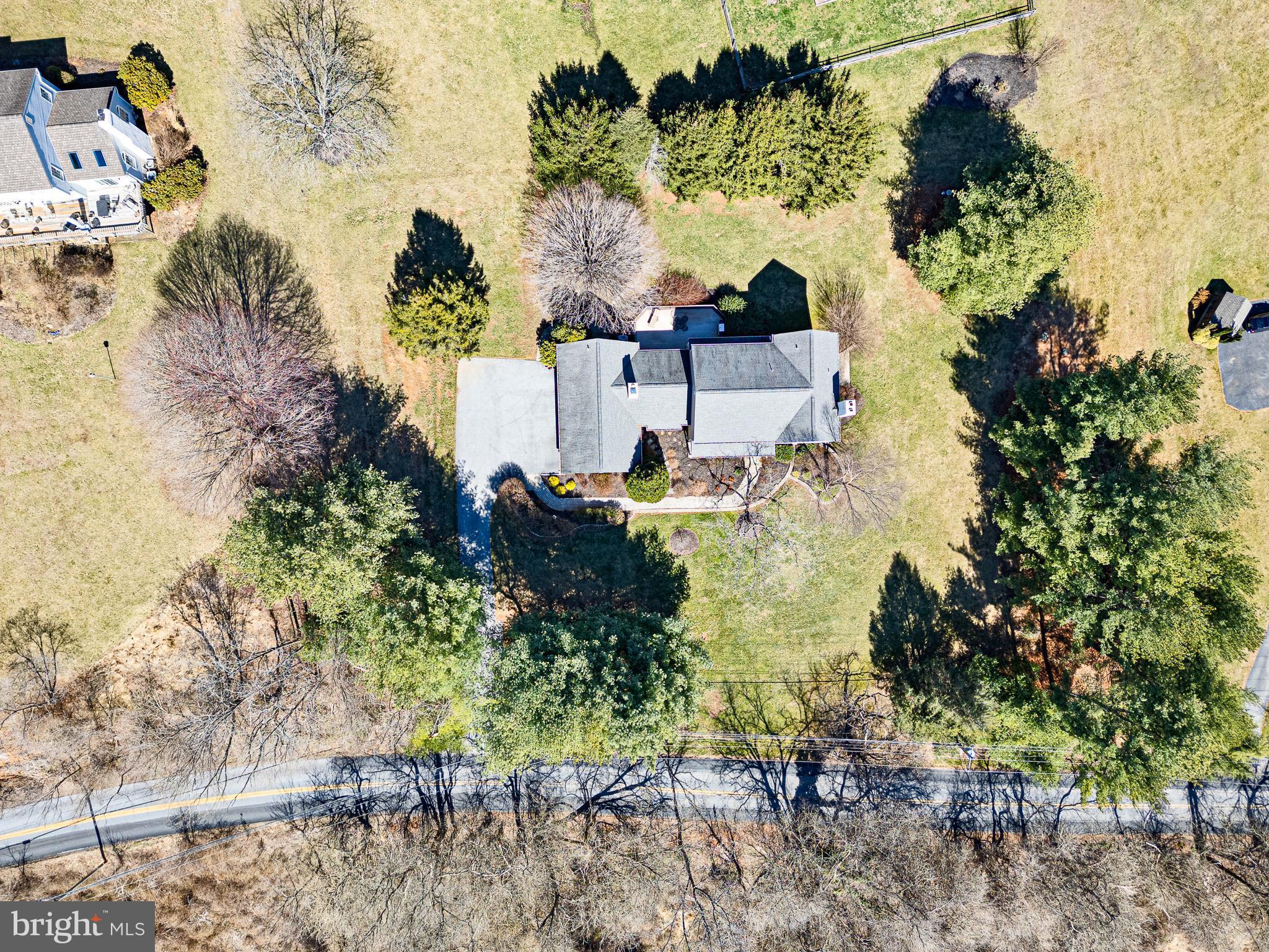 THE MOORS AT RADLEYR - Residential