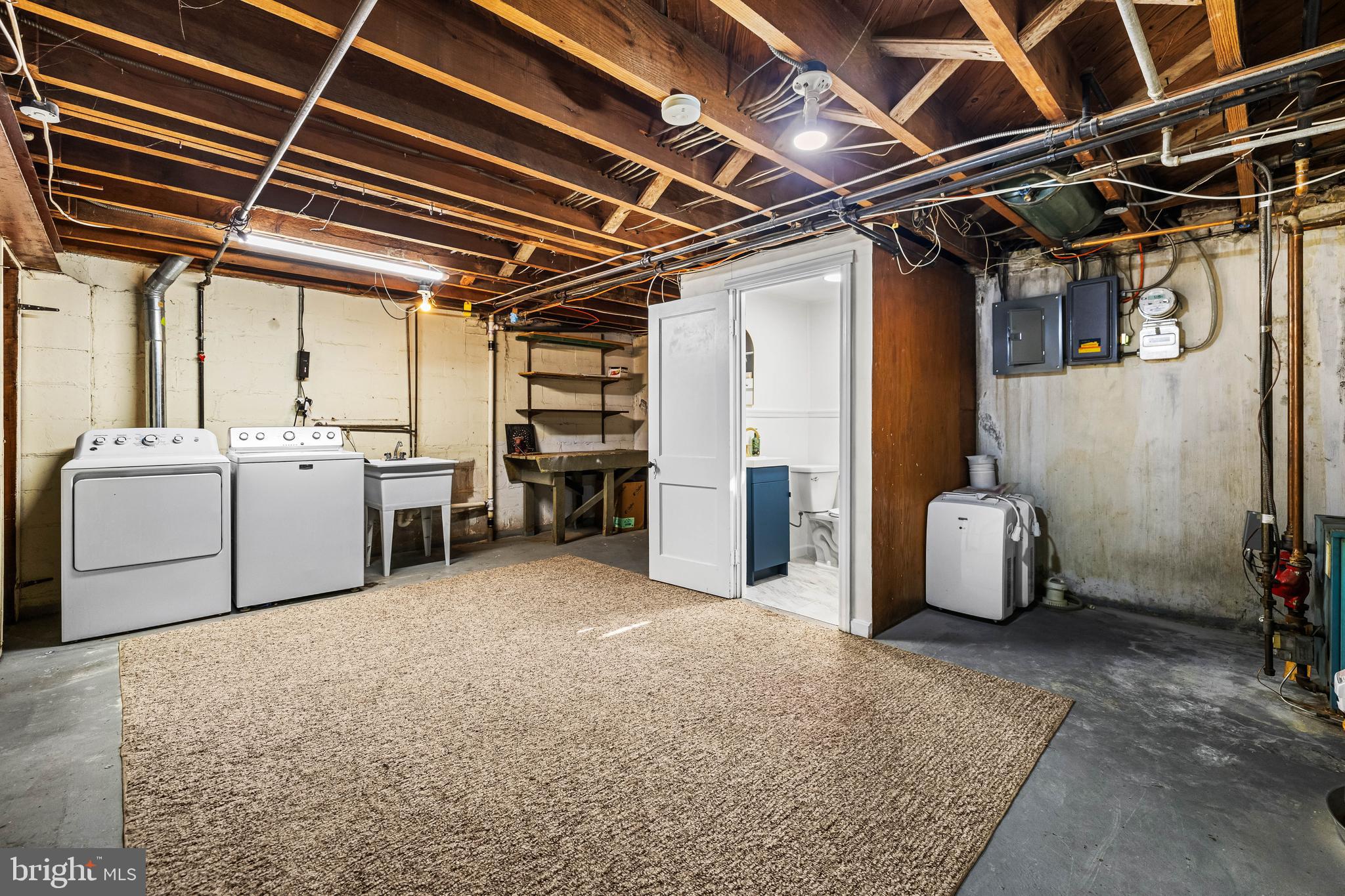 RODGERS FORGE - Residential Lease
