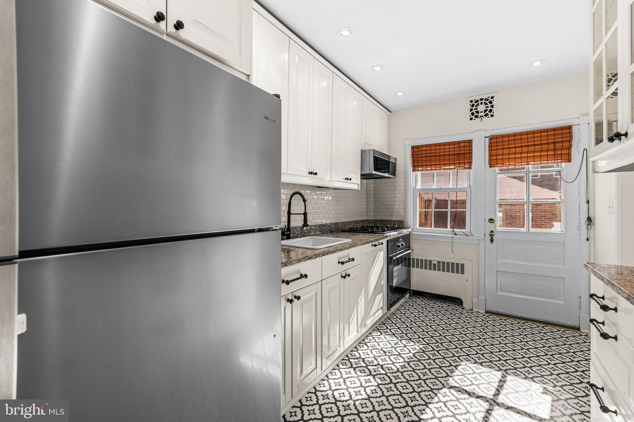 RODGERS FORGE - Residential Lease