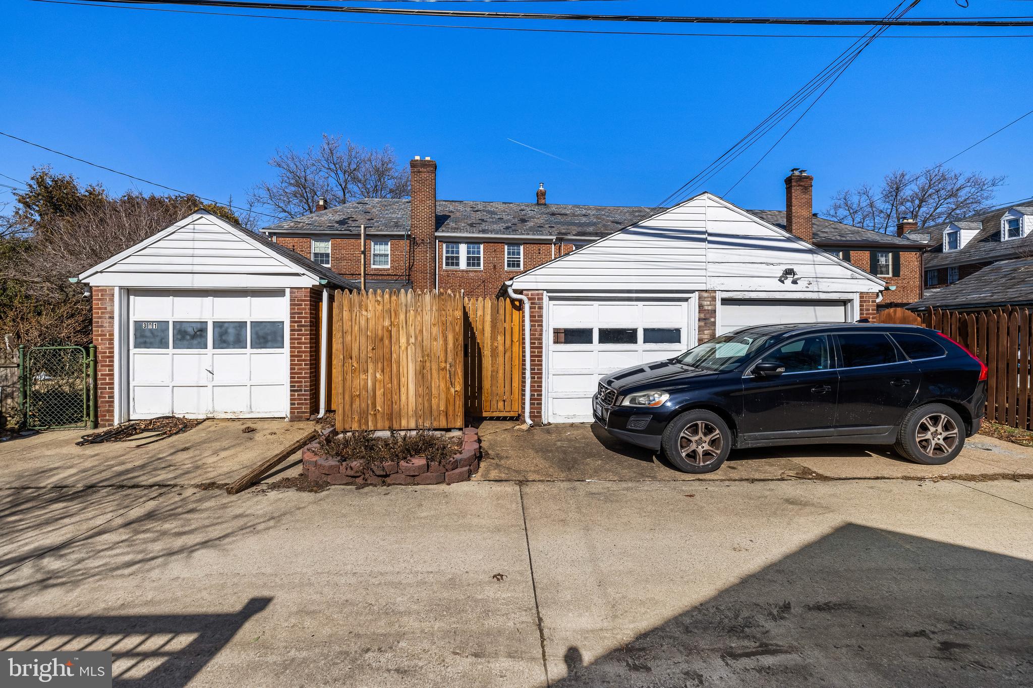 RODGERS FORGE - Residential Lease
