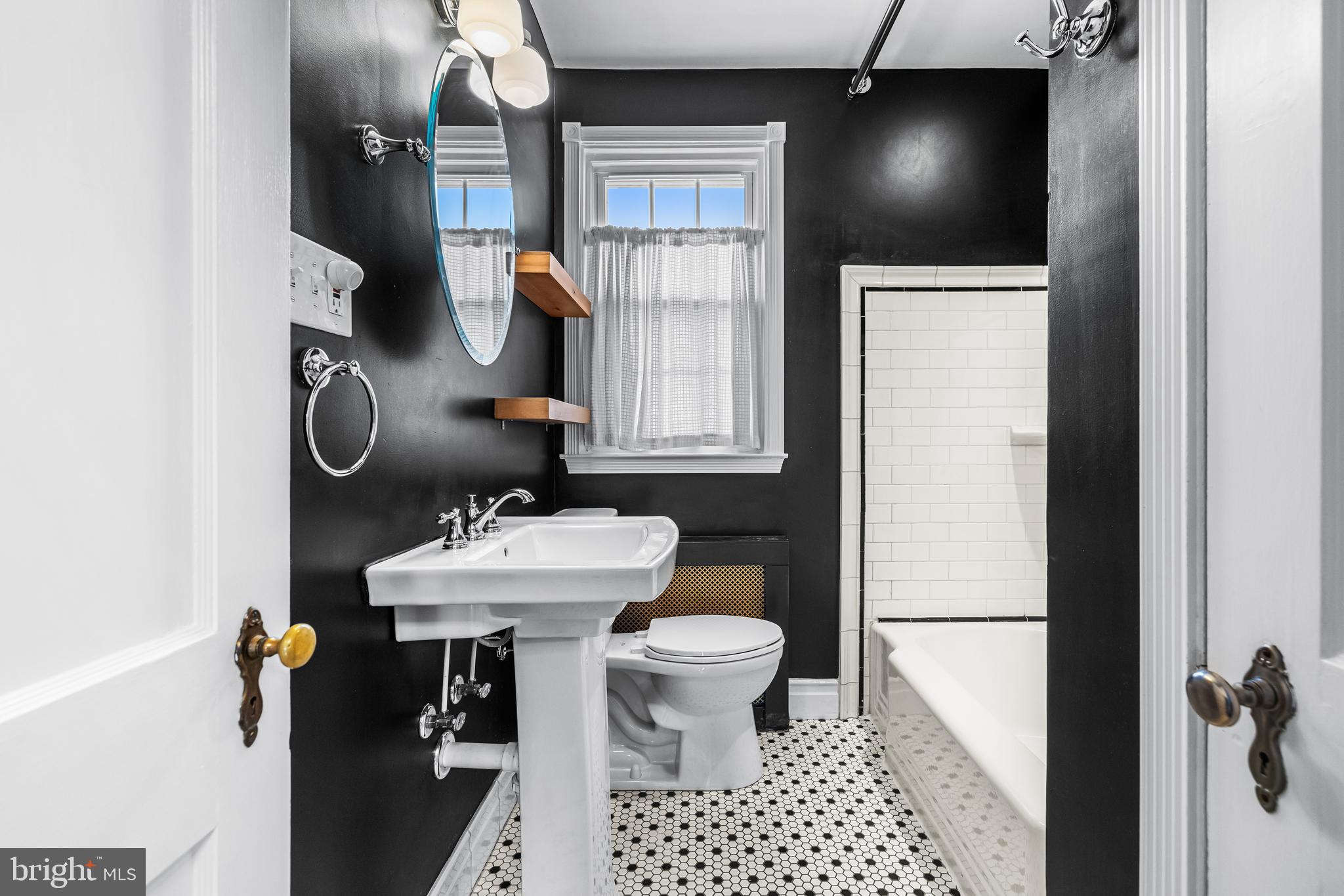 RODGERS FORGE - Residential Lease