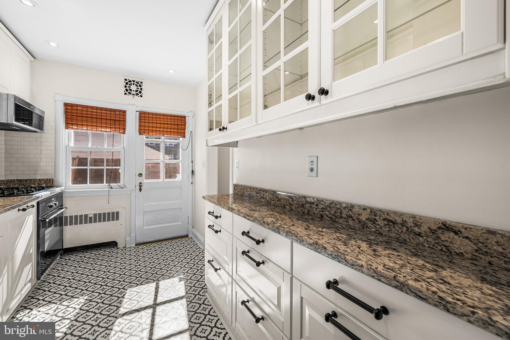 RODGERS FORGE - Residential Lease