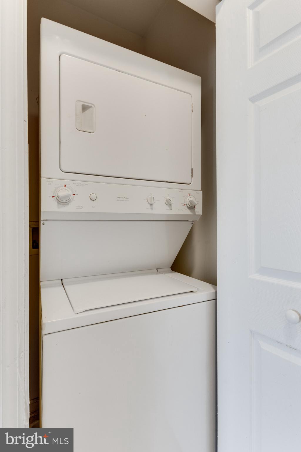 ALEXANDRIA - Residential Lease