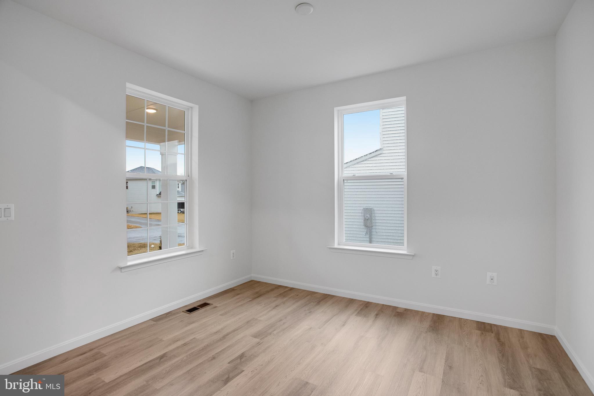 WILDERNESS SHORES - Residential