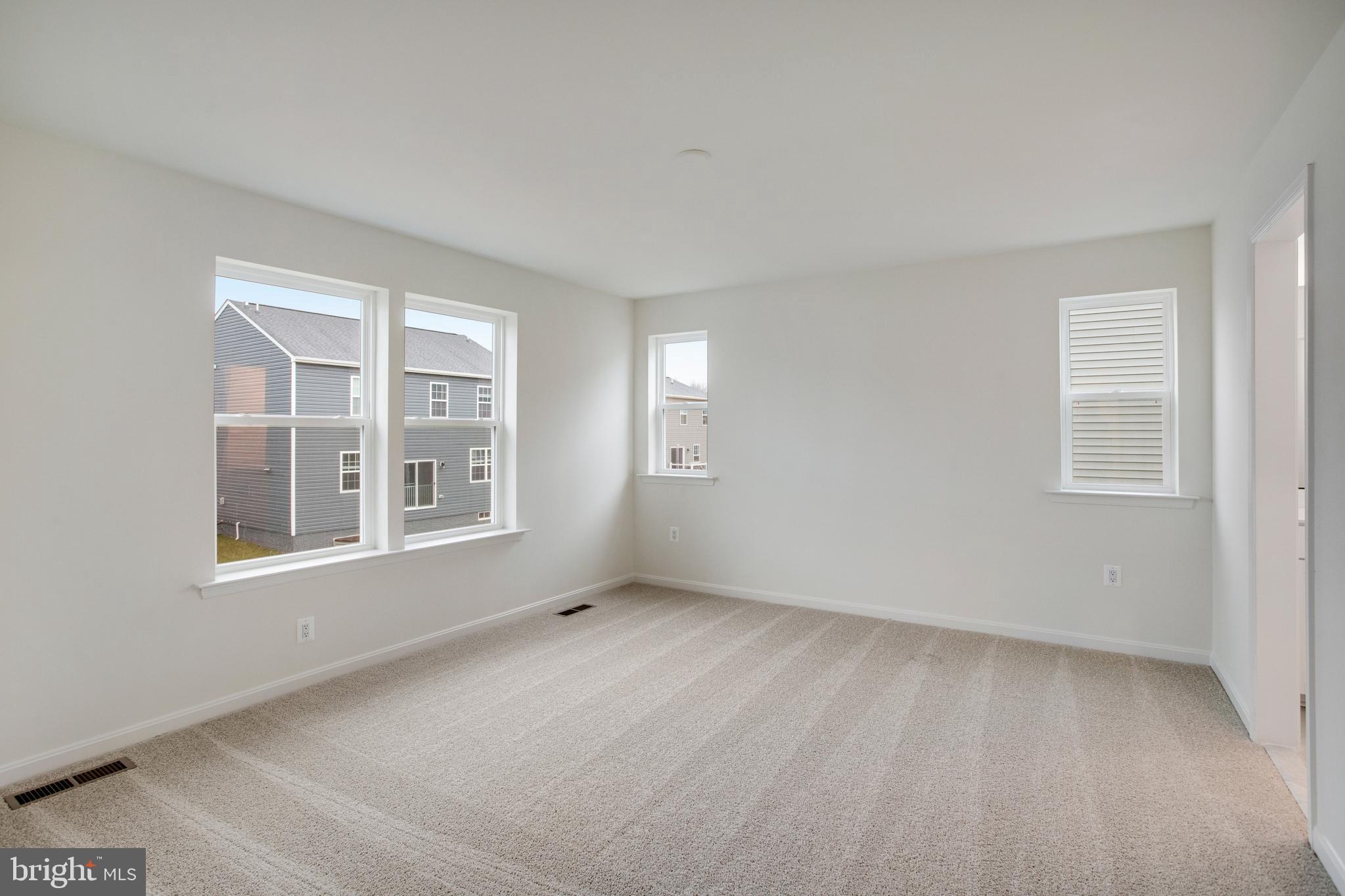 WILDERNESS SHORES - Residential