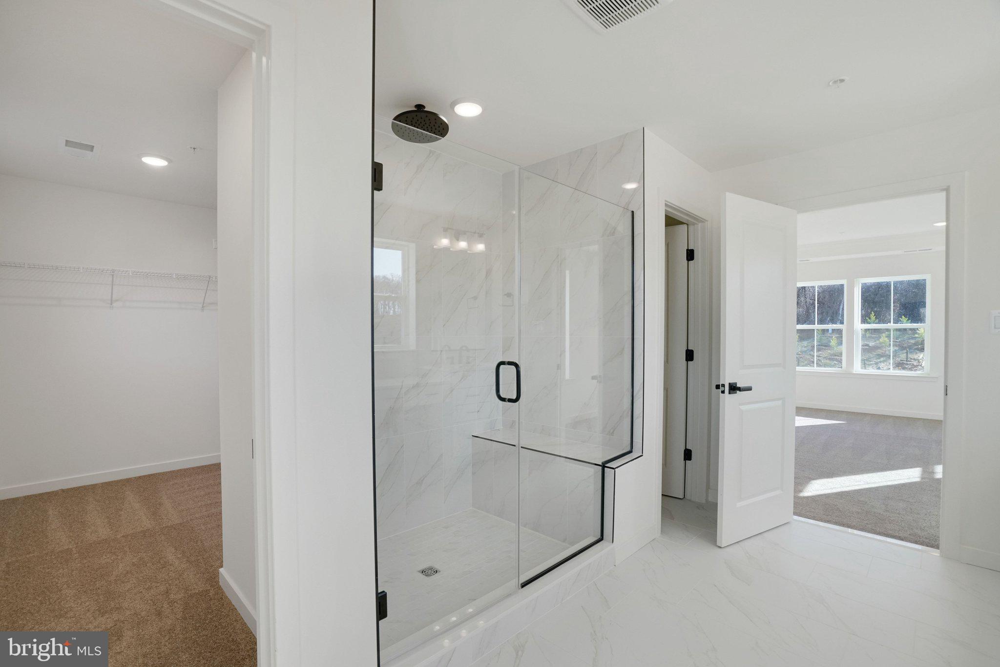 ST JAMES - Residential