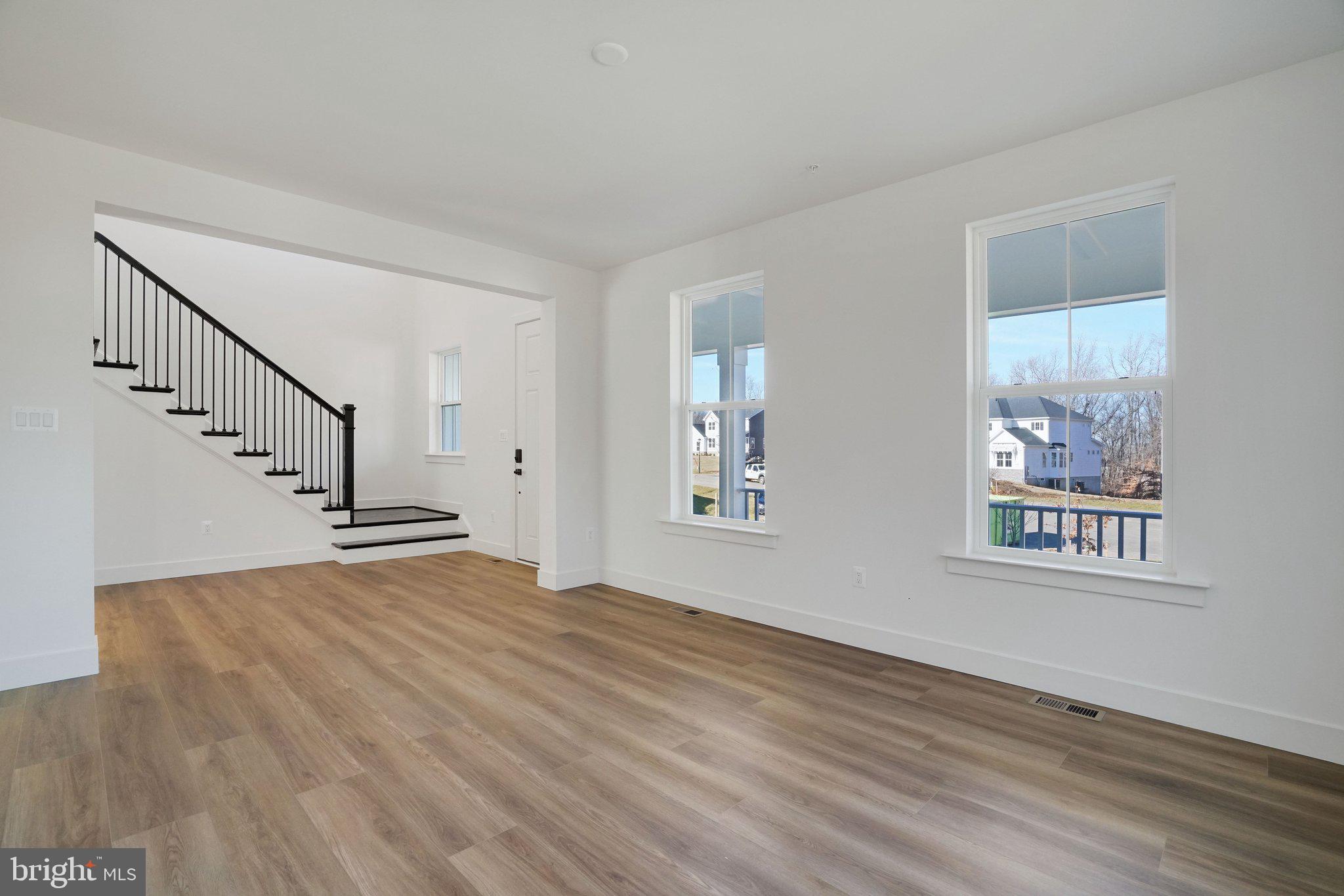 ST JAMES - Residential