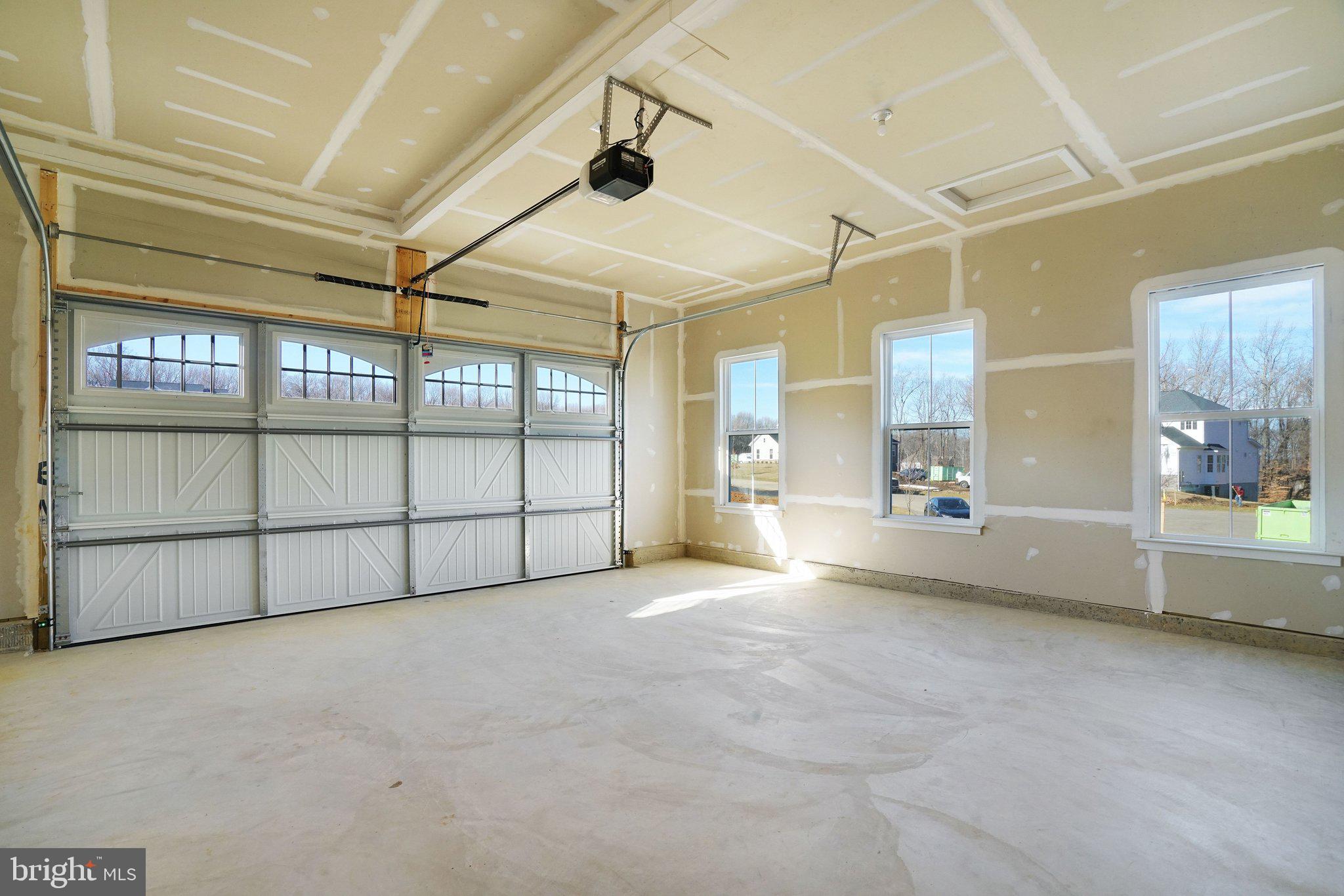 ST JAMES - Residential