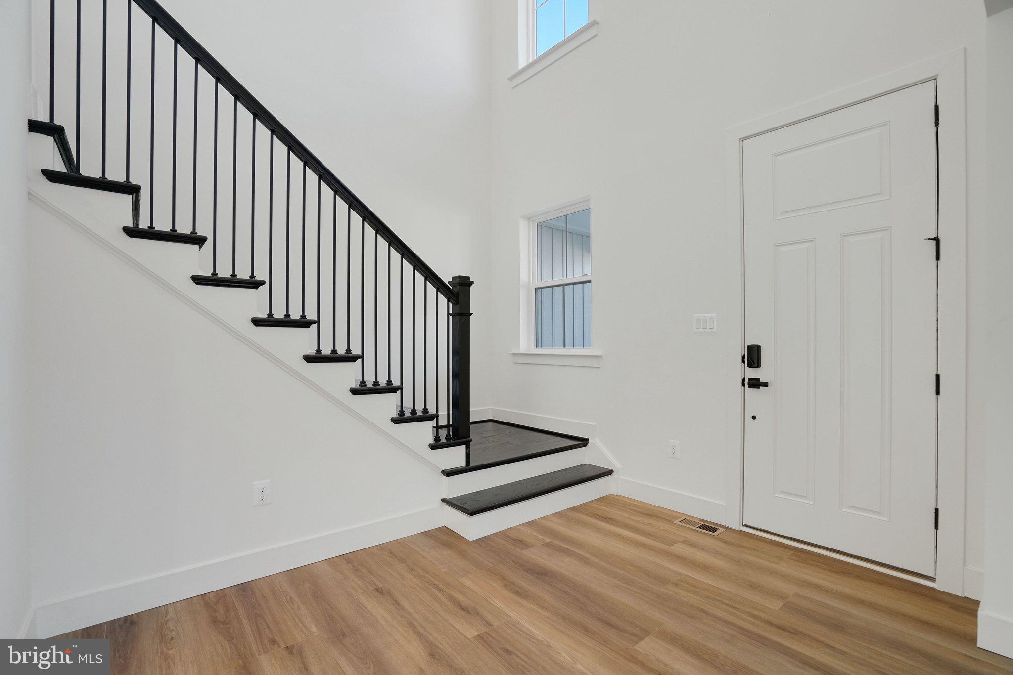 ST JAMES - Residential