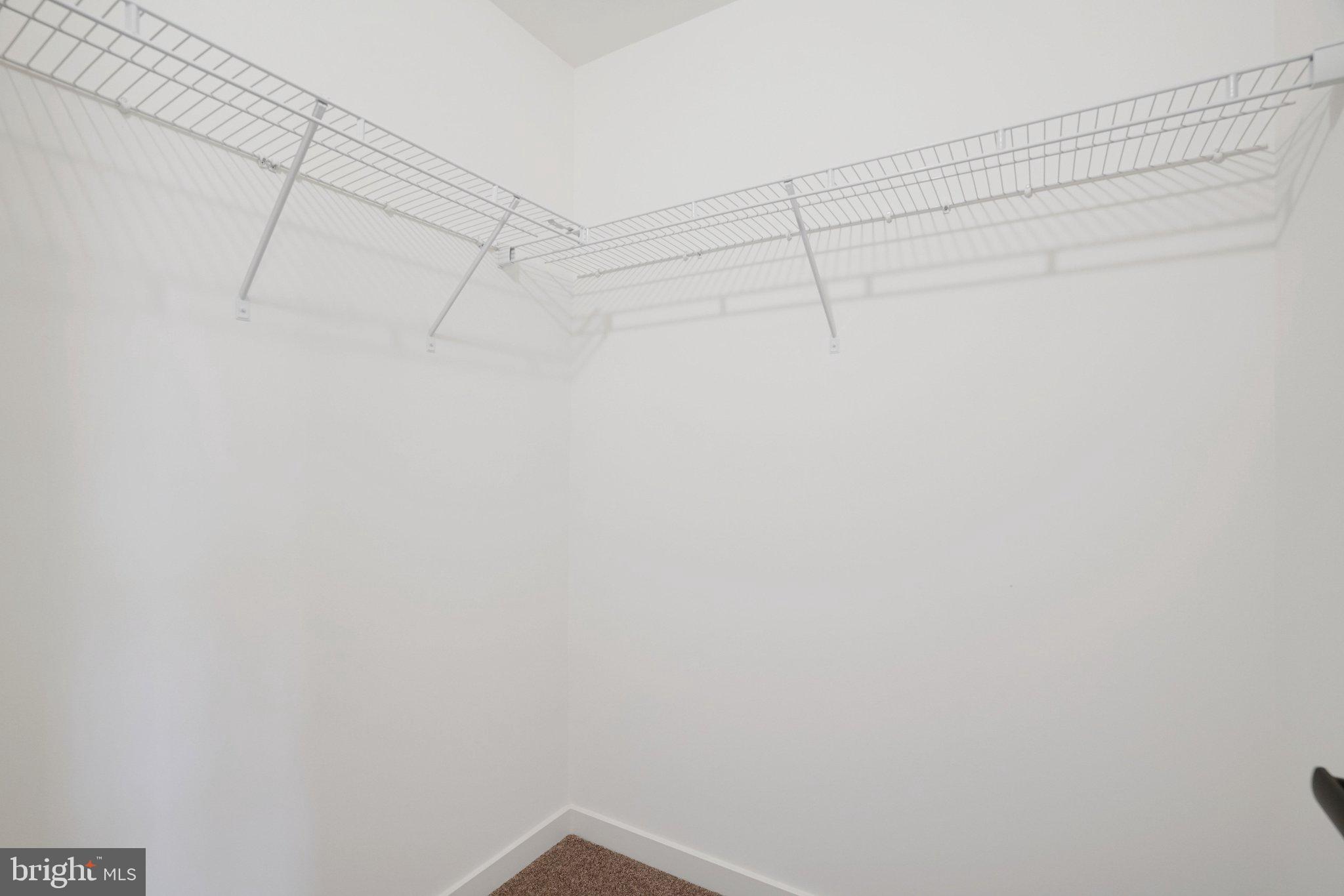 ST JAMES - Residential