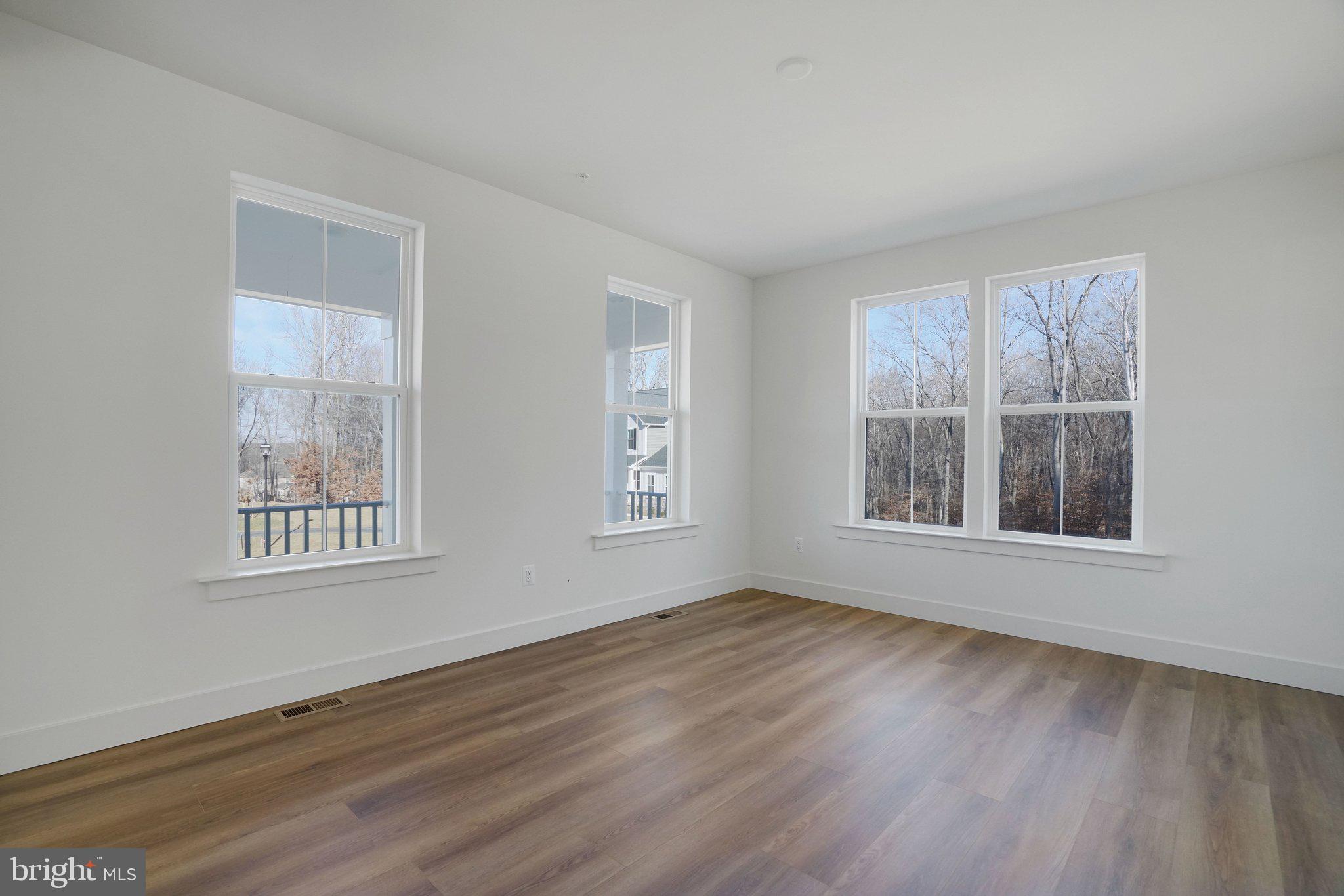 ST JAMES - Residential