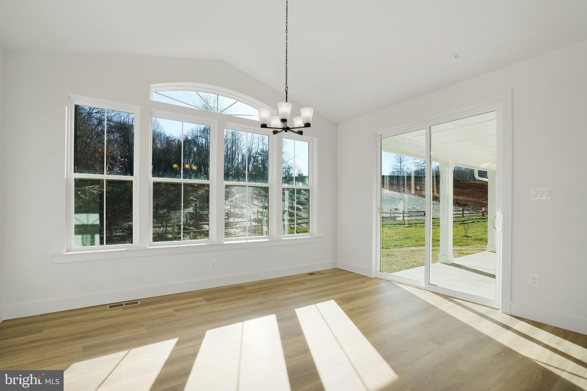 ST JAMES - Residential