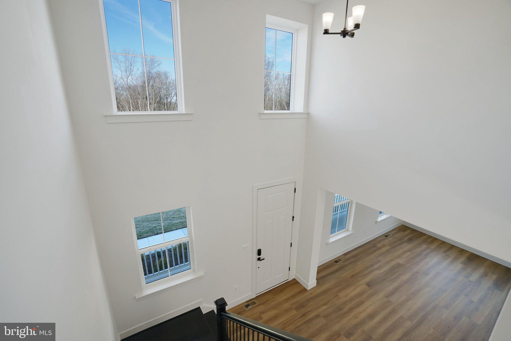 ST JAMES - Residential