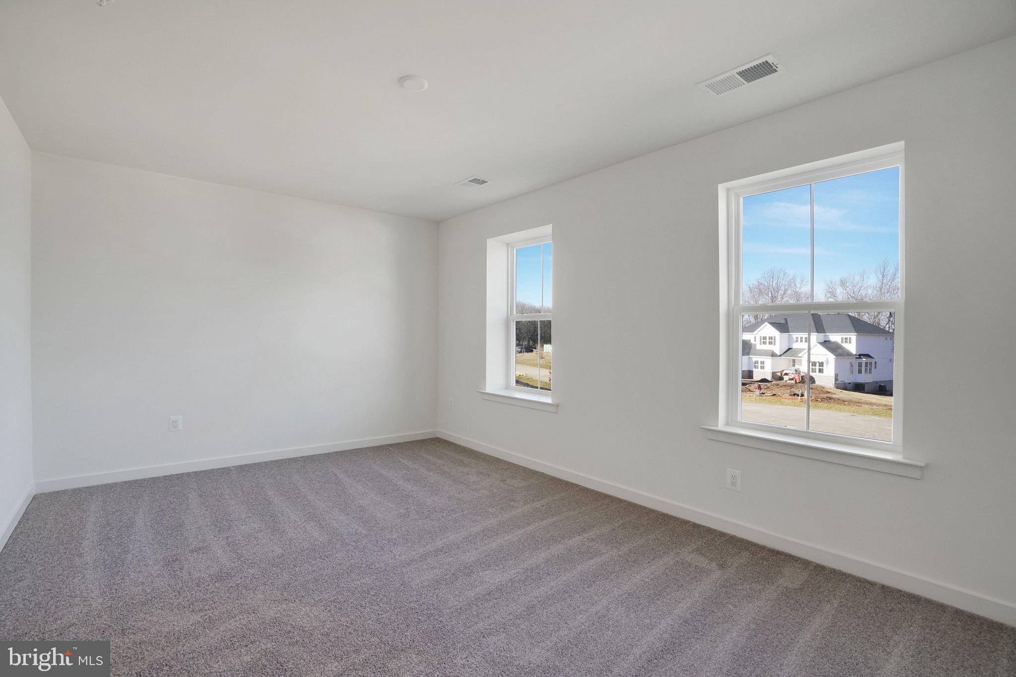 ST JAMES - Residential