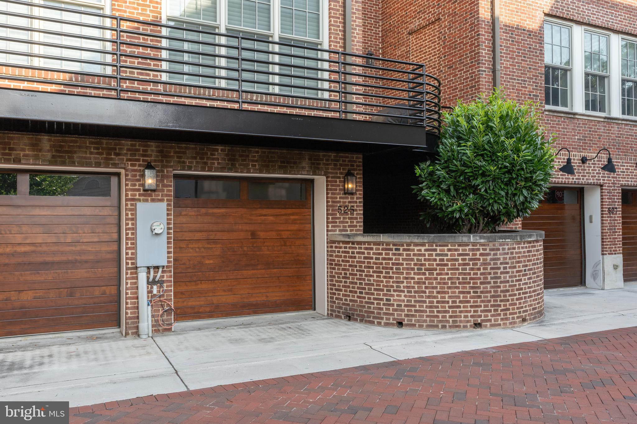 BRIGHTLEAF AND COOPER - Residential