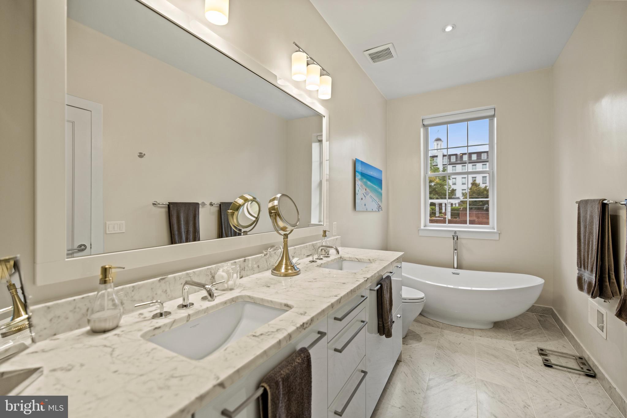 BRIGHTLEAF AND COOPER - Residential