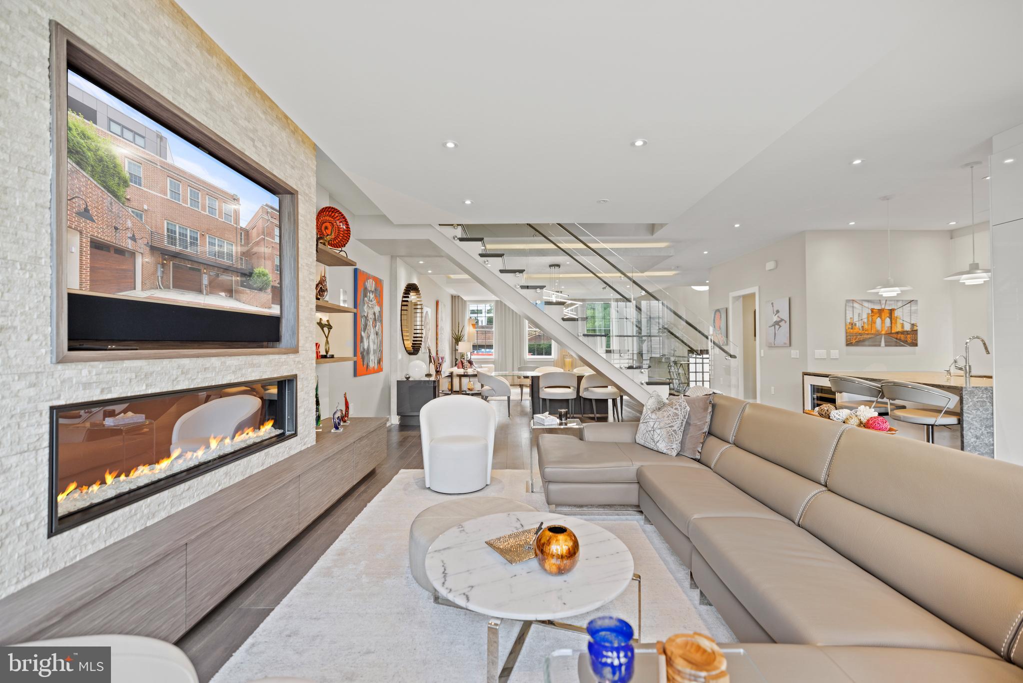 BRIGHTLEAF AND COOPER - Residential