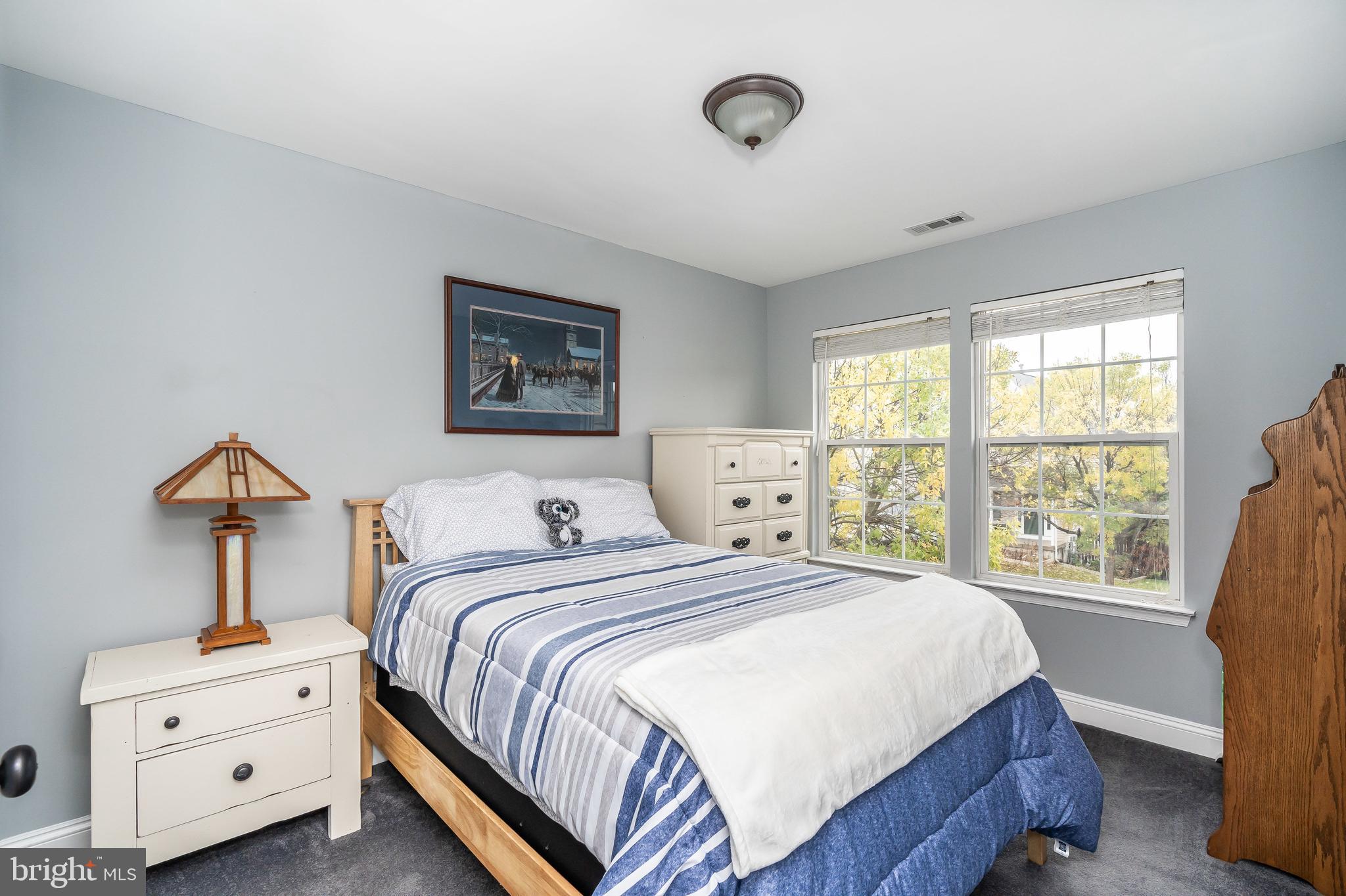 CALVERTON COURT - Residential