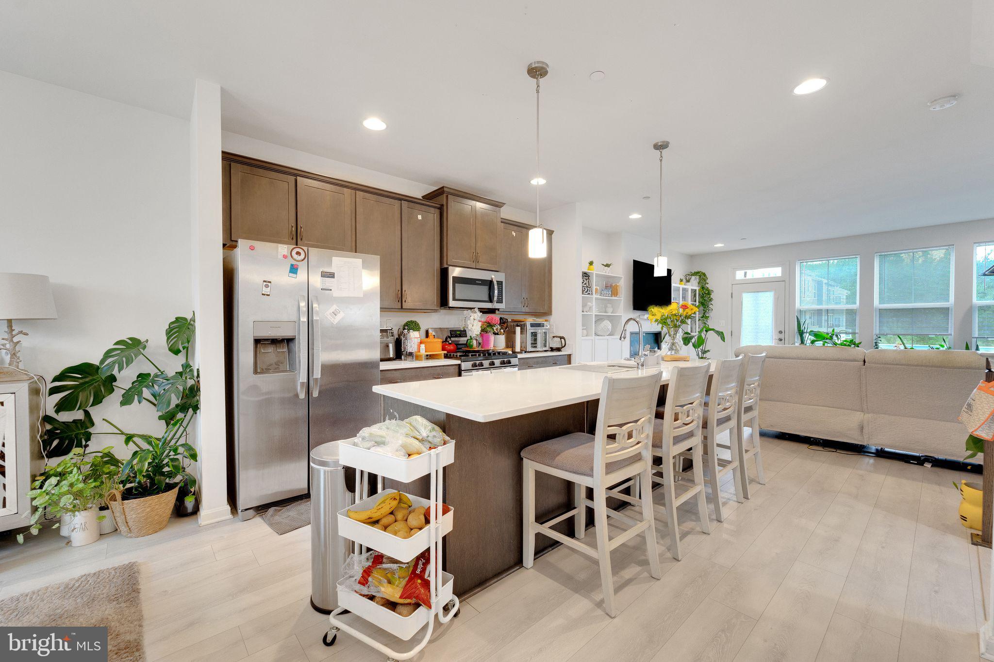 HYDE PARK OVERLOOK - Residential