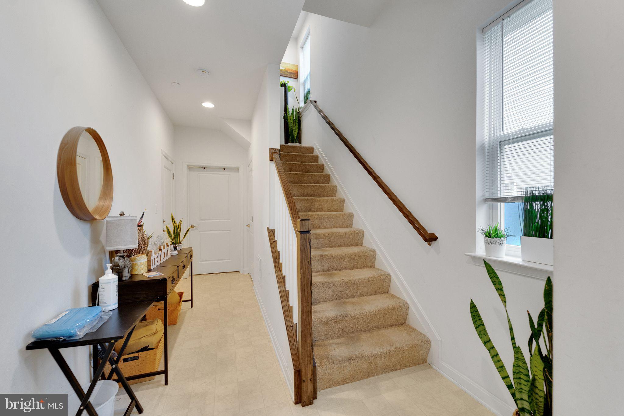 HYDE PARK OVERLOOK - Residential