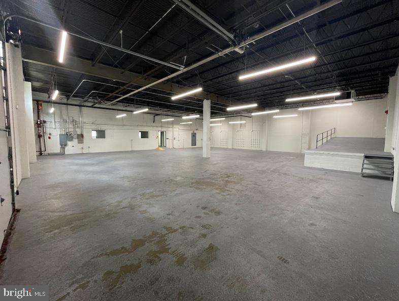 31 SHERIDAN STREET 35 NW 31