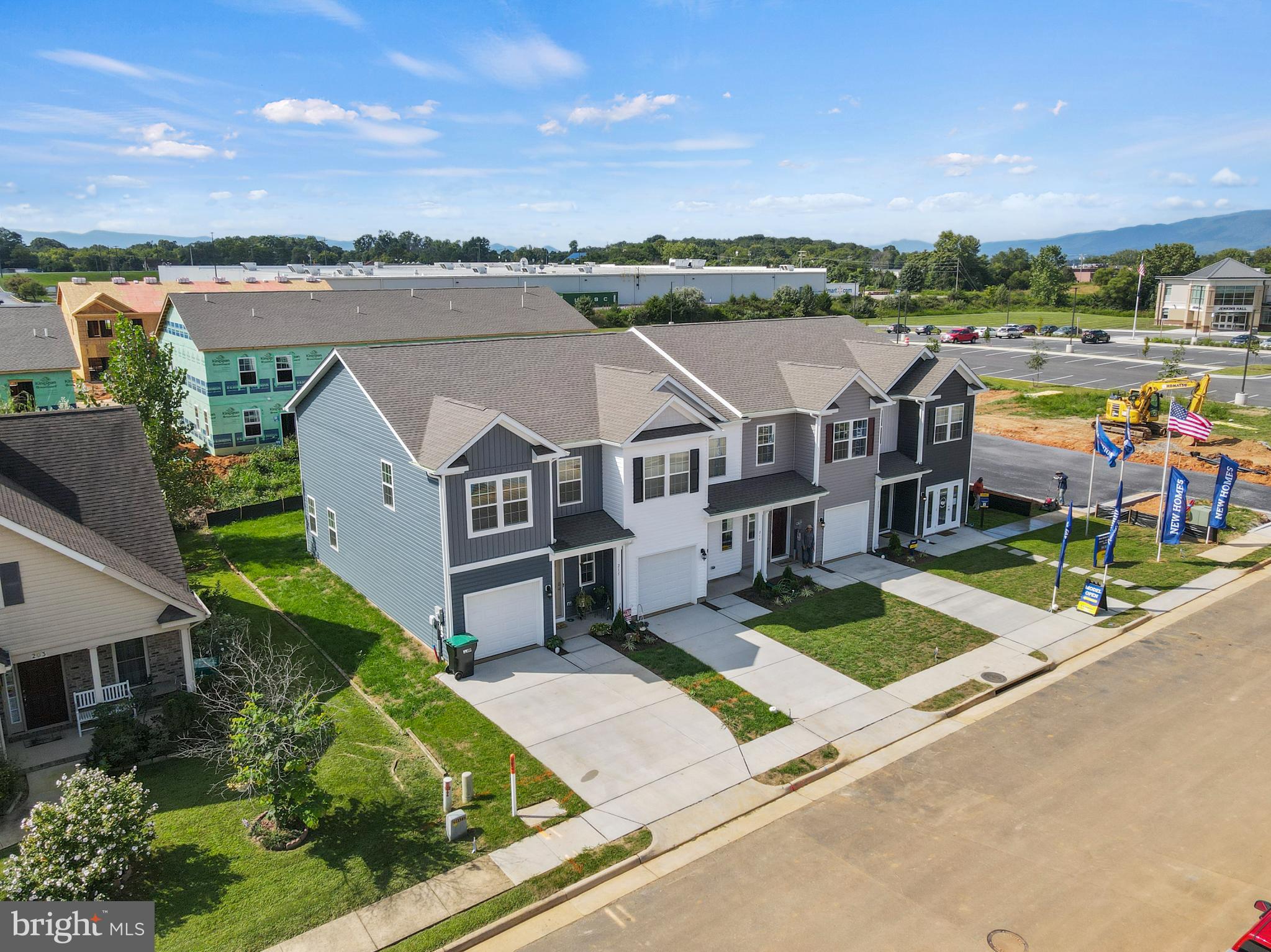 LURAY LANDING - Residential